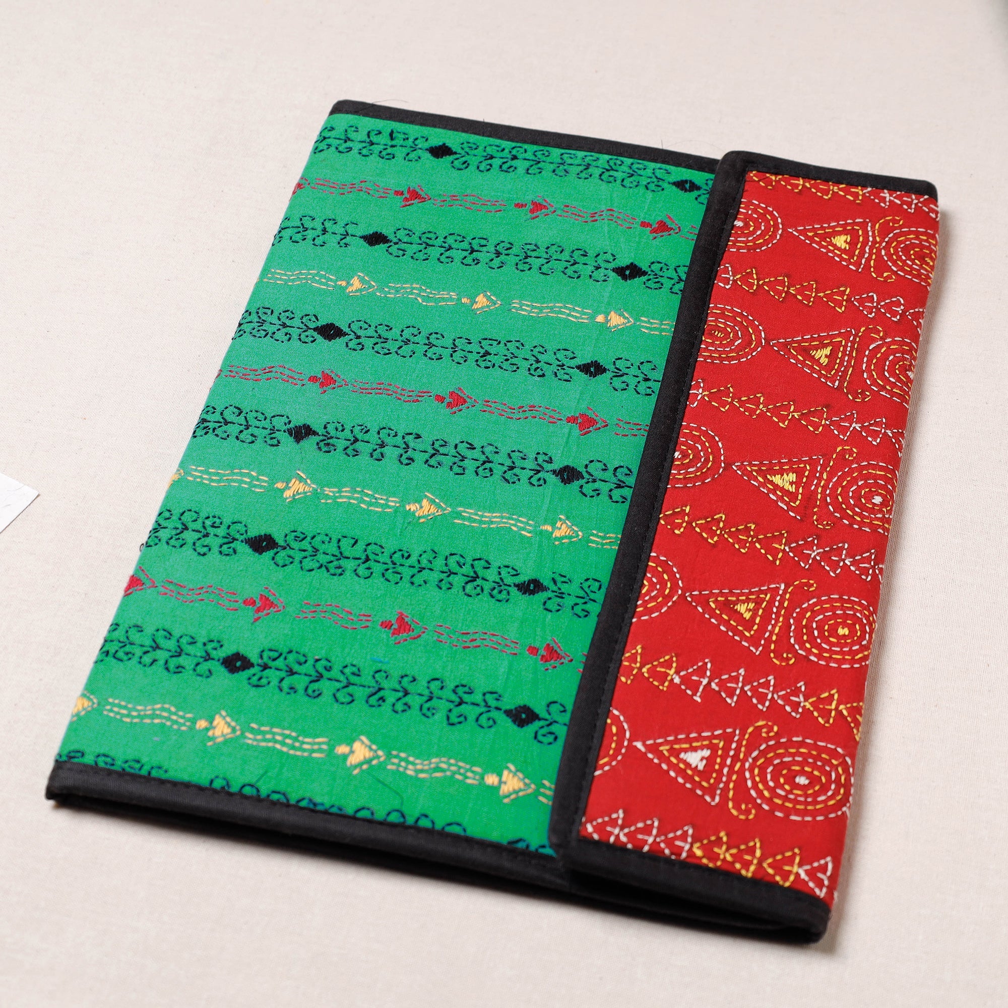 ASALKAAR Bengal Kantha Work Handcrafted File Folder - view 2