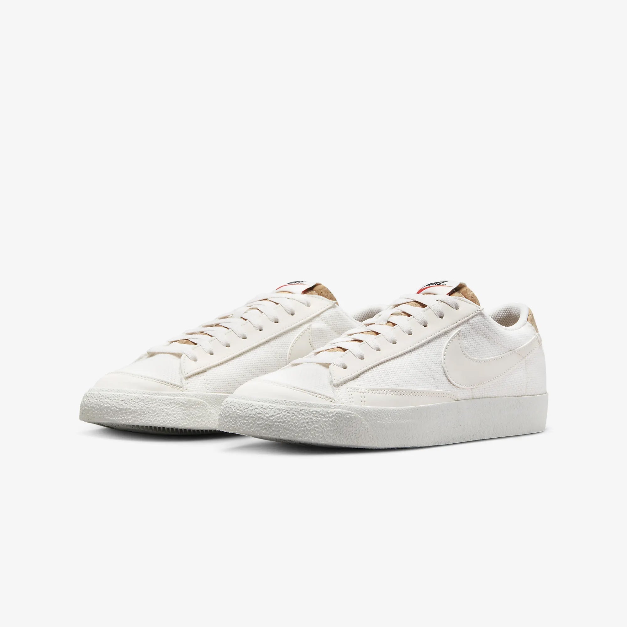 Premium light bone – Nike | BLAZER LOW '77 PREMIUM { LIGHT BONE/PHANTOM