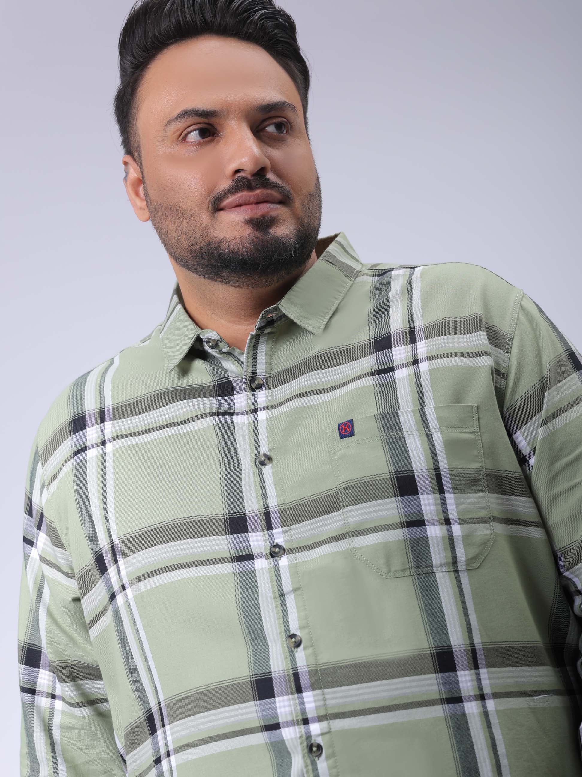 HARDSODA Men's Plus Size Green Regular Fit Checked Casual Shirt