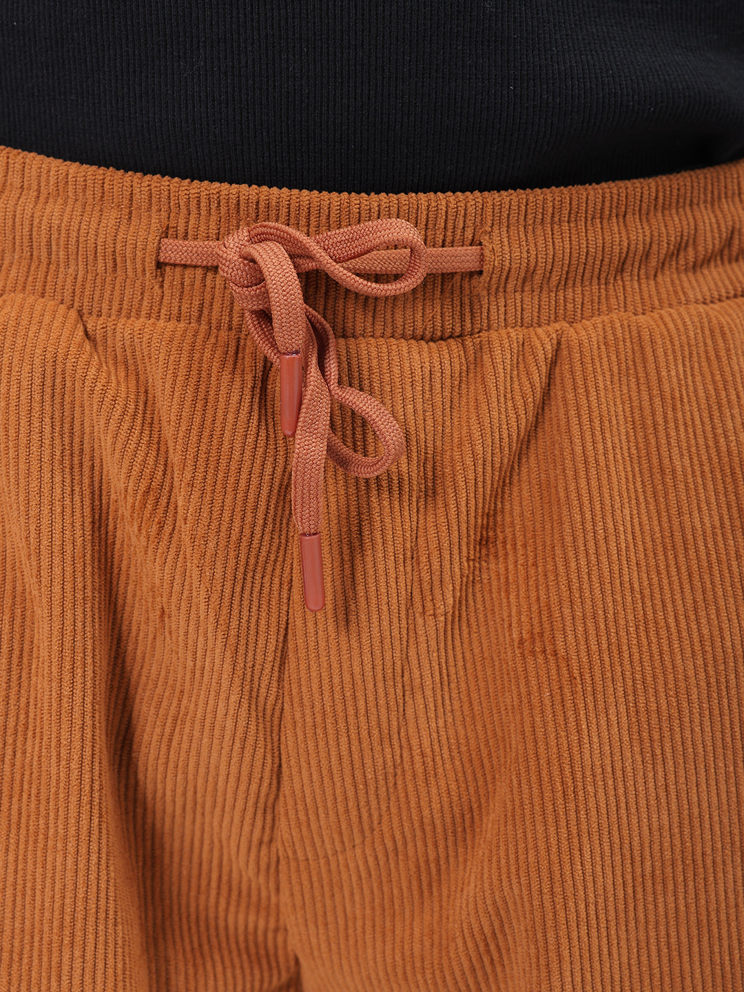 The Indian Garage Co Men's Brown Loose Textured Utility Cargo Shorts - view 6