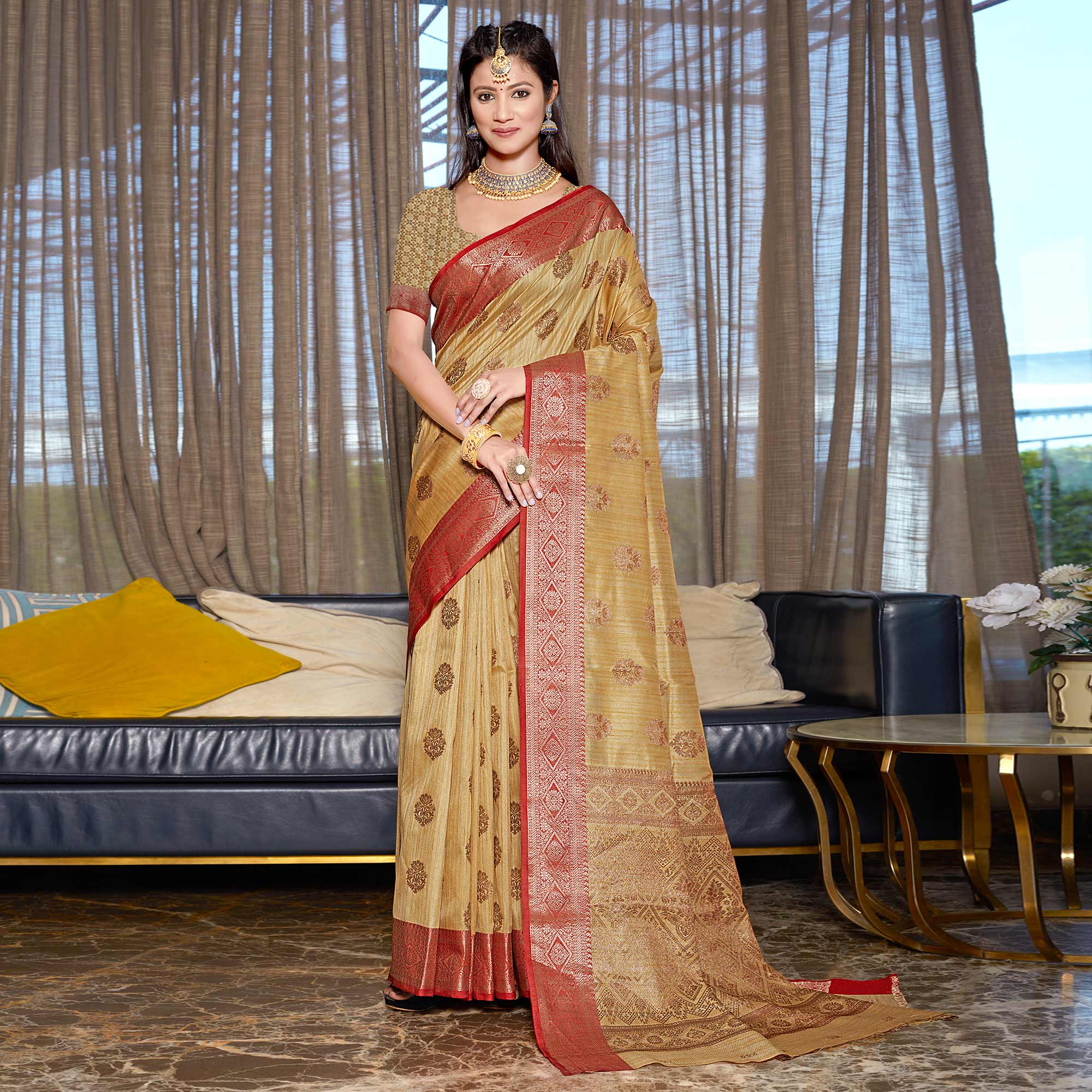 Peachmode Chikoo Floral Woven Cotton Blend Saree - view 2