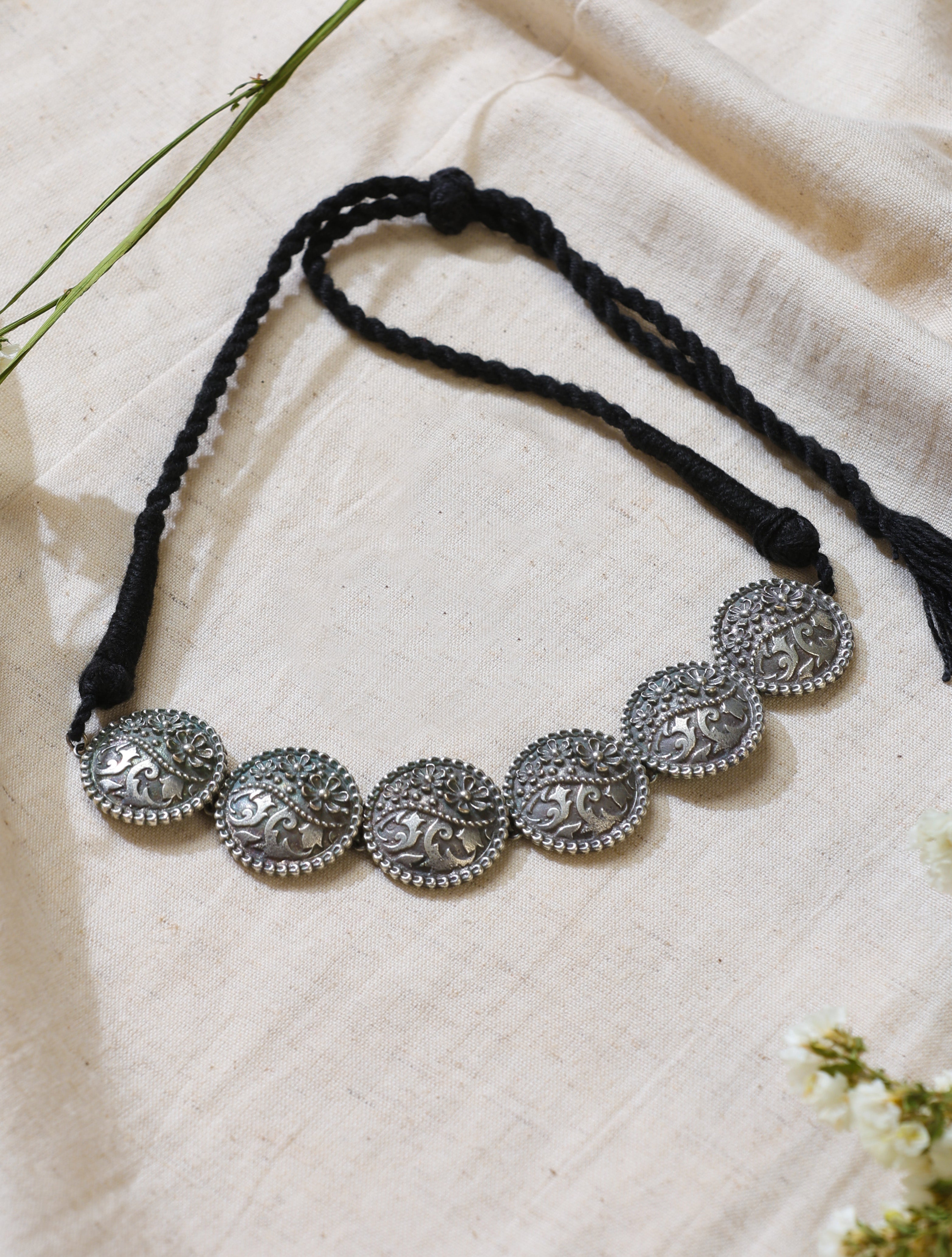 trueBrowns Silver Circular Necklace - view 3