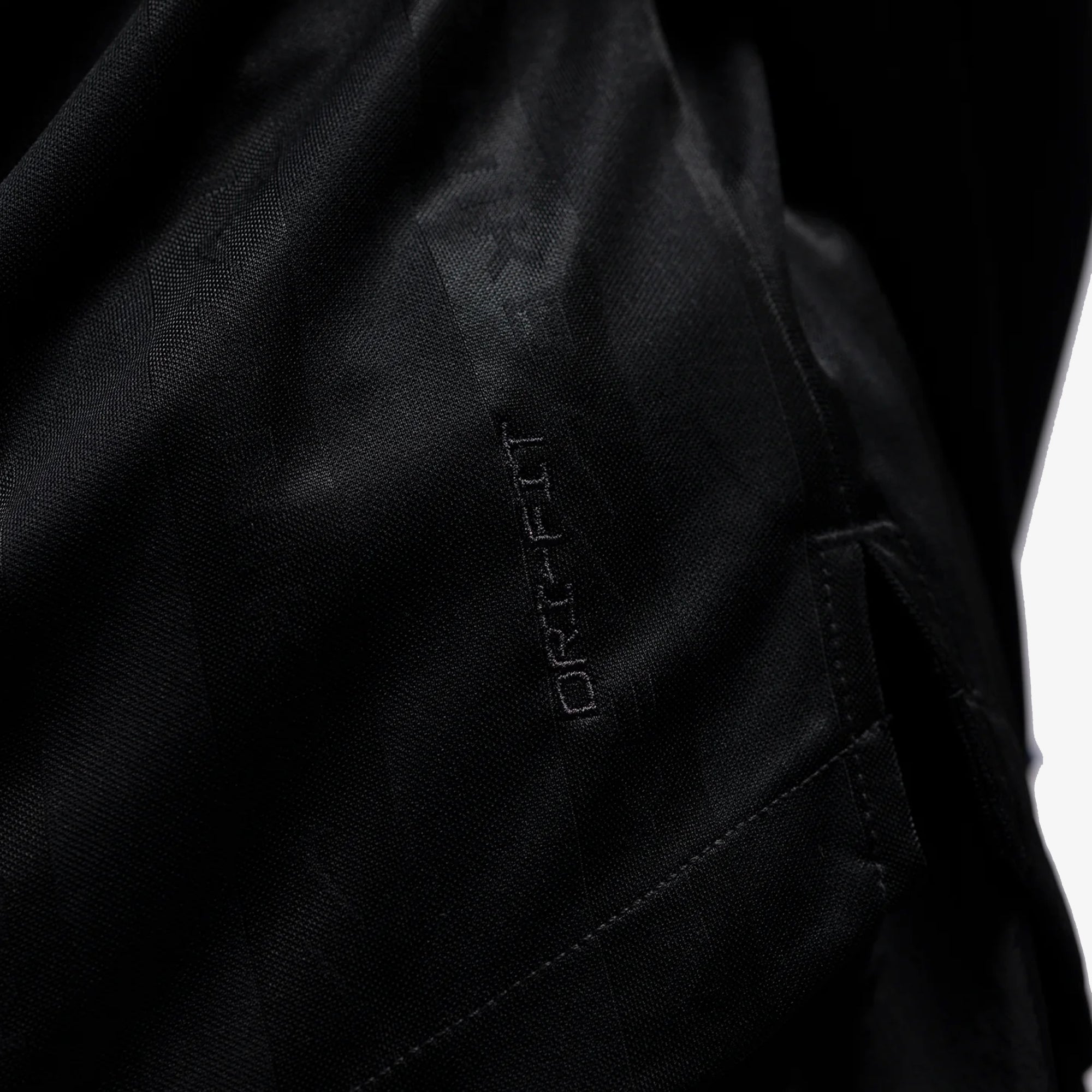 Nike | As W Nsw Cllctn Df Jqrd Ls Jsy { Black/lt Iron Ore/white - view 5