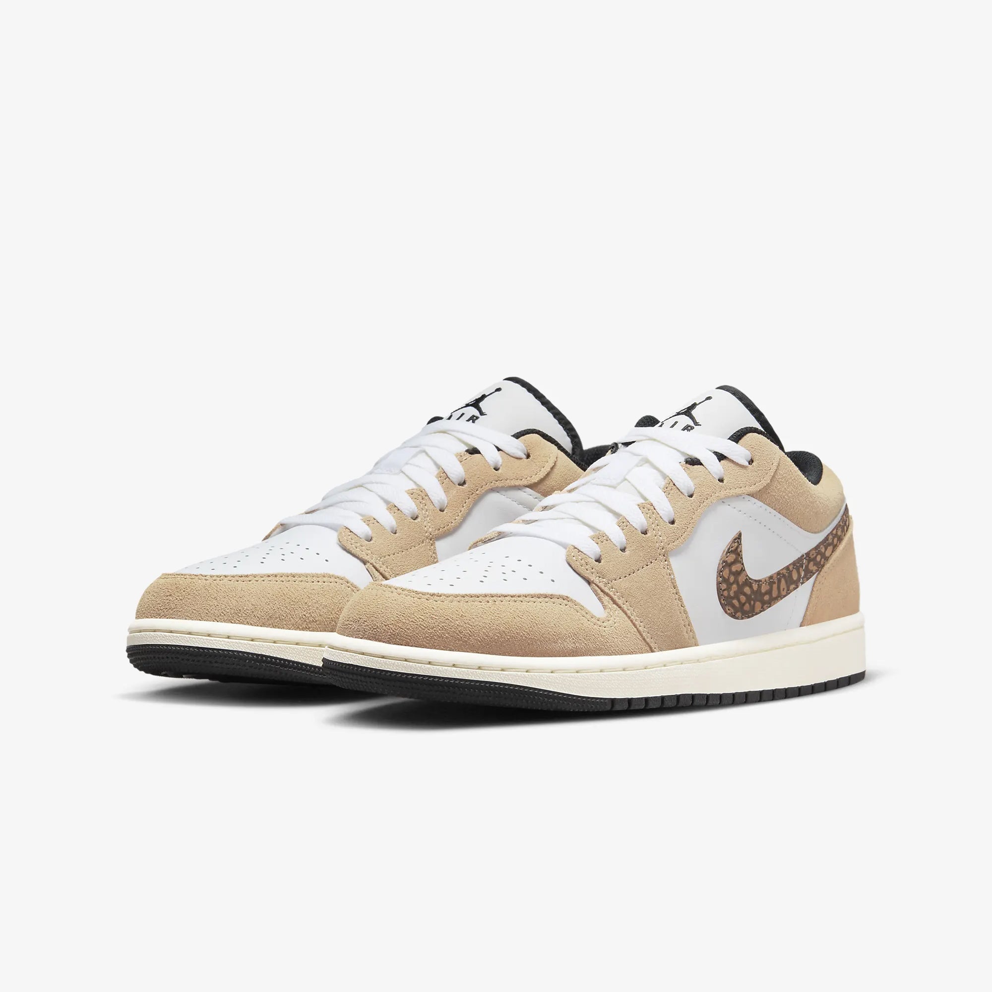 Jordan | AIR JORDAN 1 LOW SE { HEMP/LT BRITISH TAN-WHITE-BLACK - view 2
