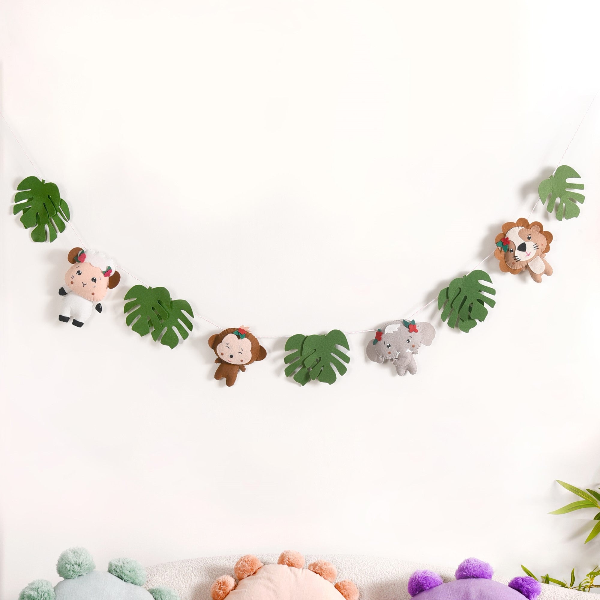 Nestasia Safari Bunting Nursery Wall Decor For Kids Room