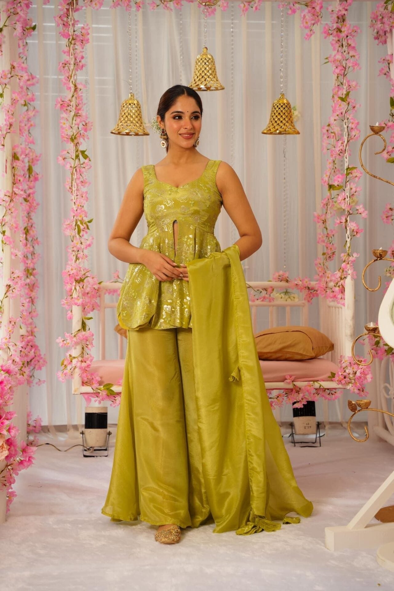 Idaho-o Platinum Mist short kurta set - view 2