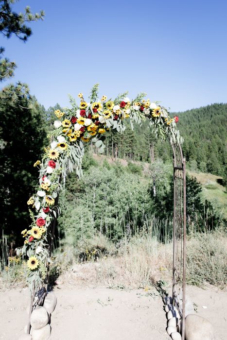fiftyflowers.com Outdoor Simple Sunflower Wedding - view 4