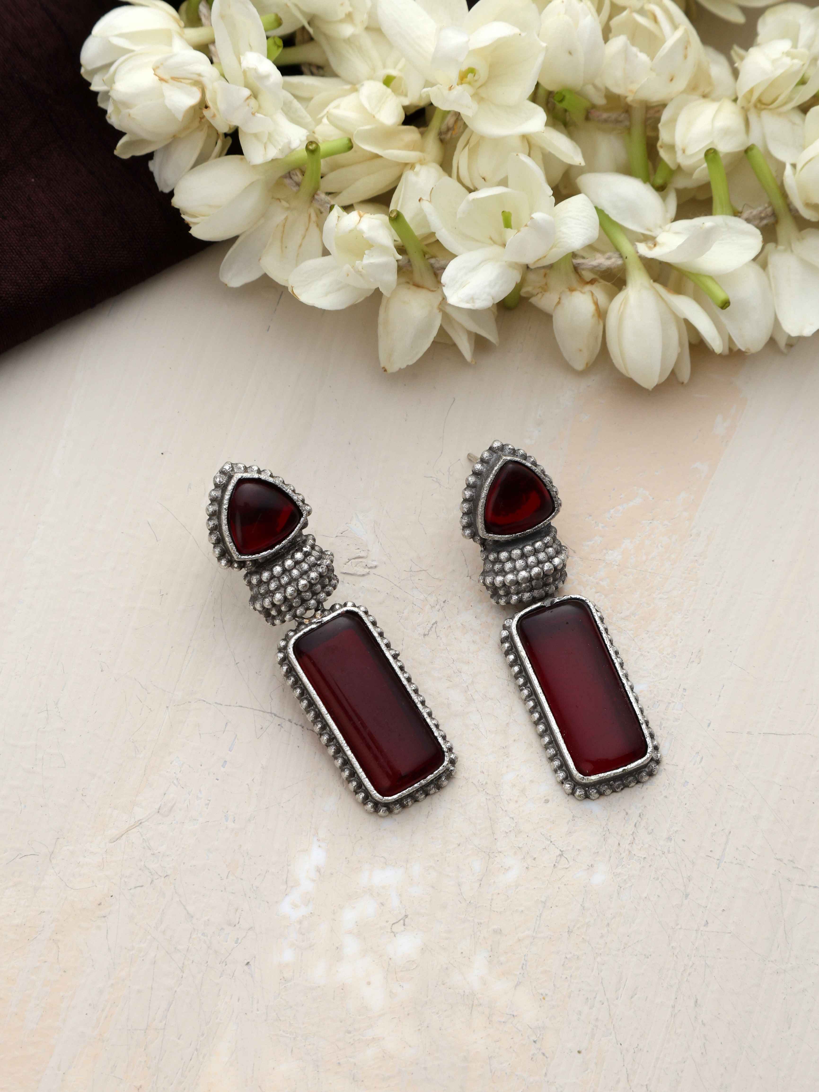 trueBrowns Silver tone Red Stone Drop Earrings