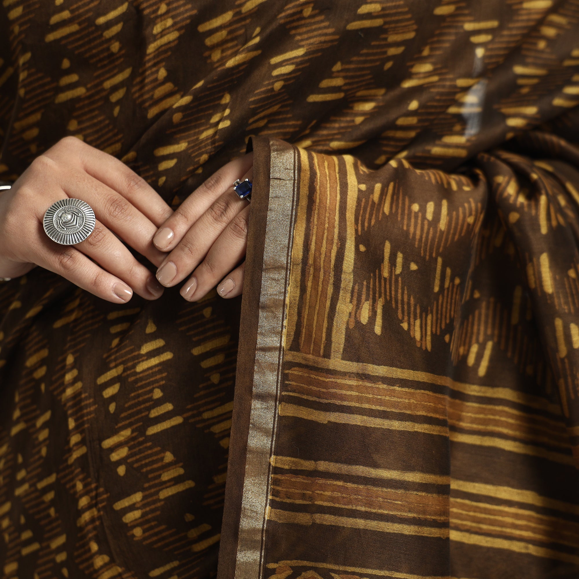 HAVELI CHRONICLES Brown - Akola Hand Block Printed Chanderi Silk Saree with Zari Border - view 4