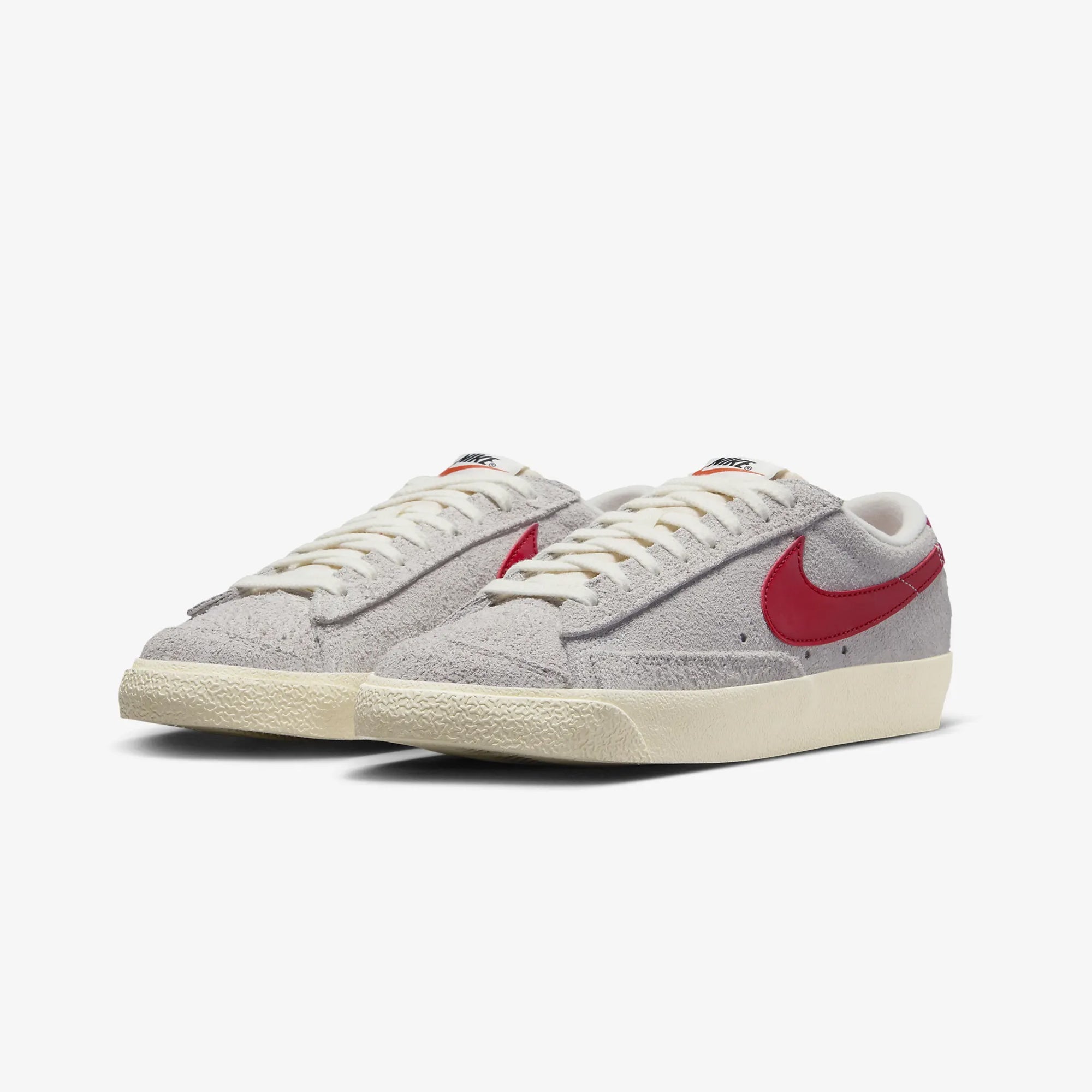 Nike | BLAZER LOW '77 VINTAGE { SUMMIT WHITE/GYM RED-SAIL-COCONUT MILK - view 2