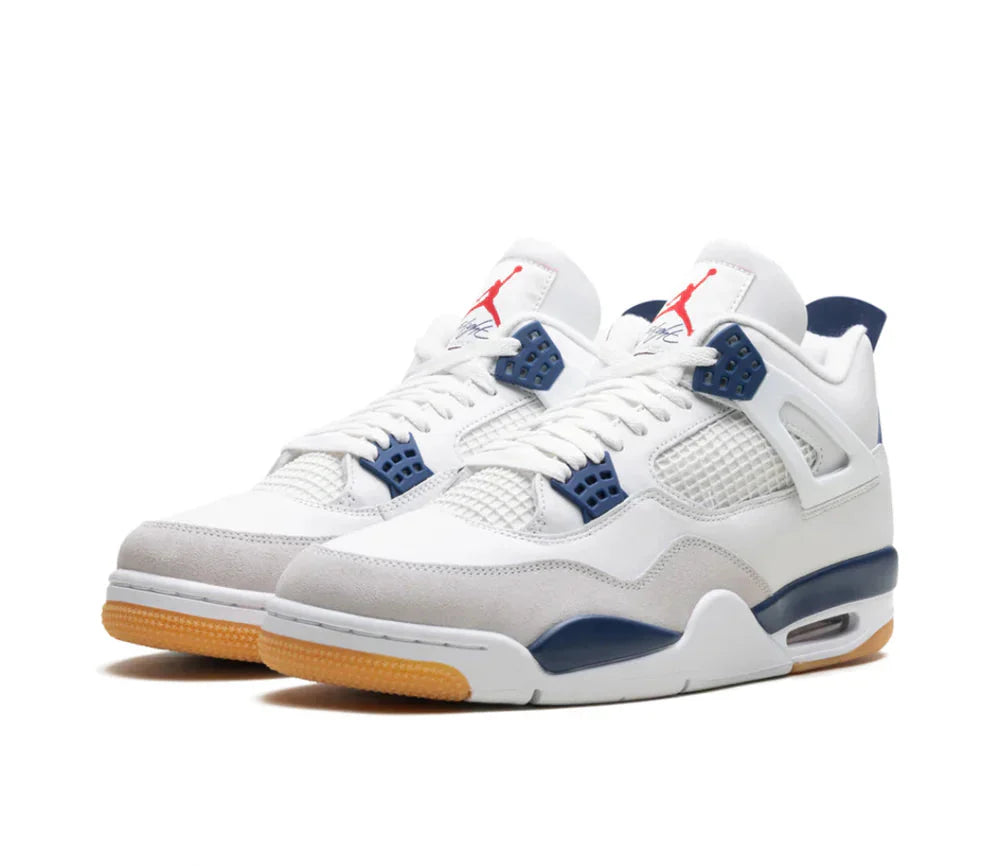 Sneaker Cafe Mumbai Jordan 4 Retro SB Navy - view 2