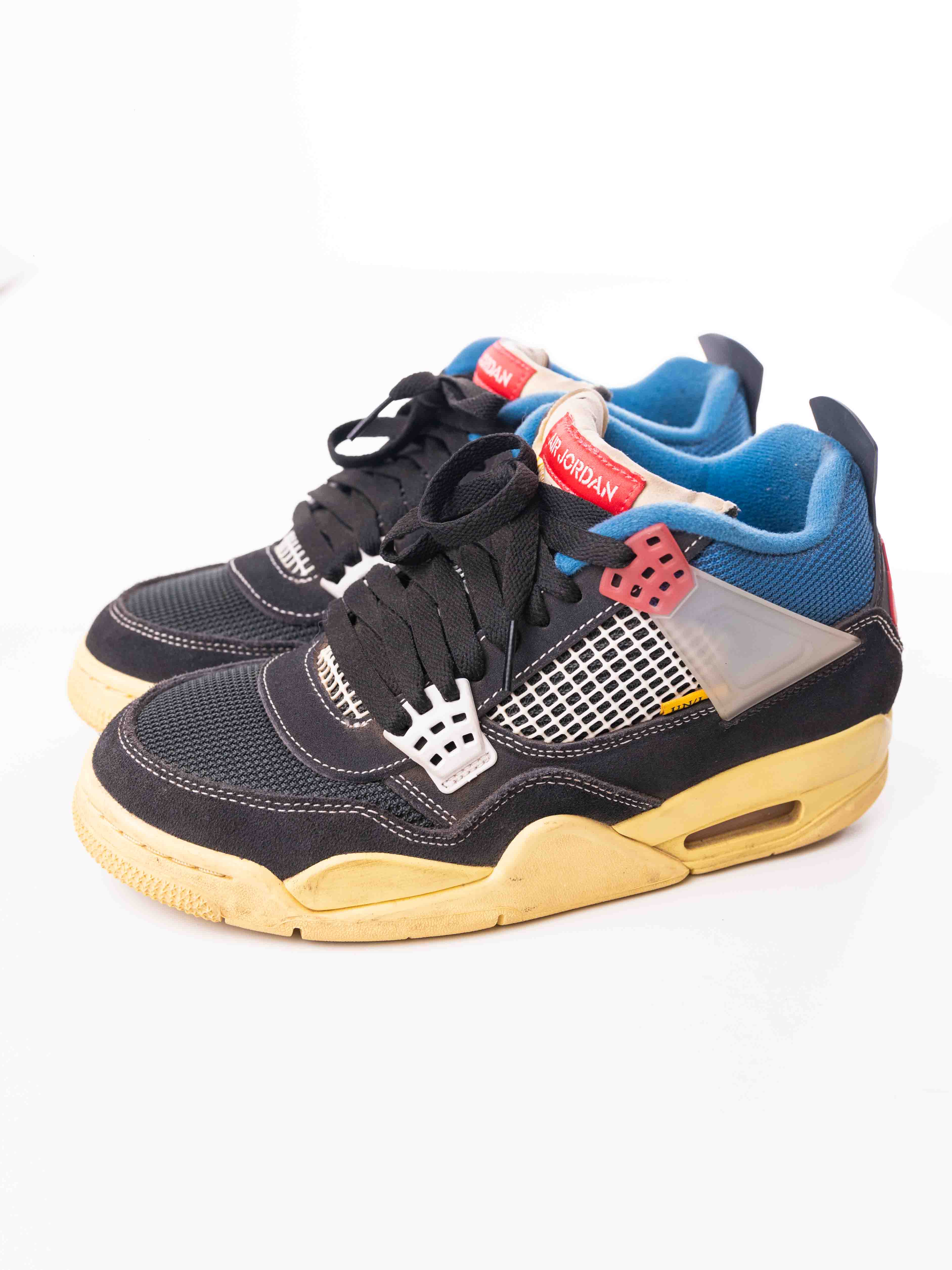 Nike Off-Noir Union La Jordan 4