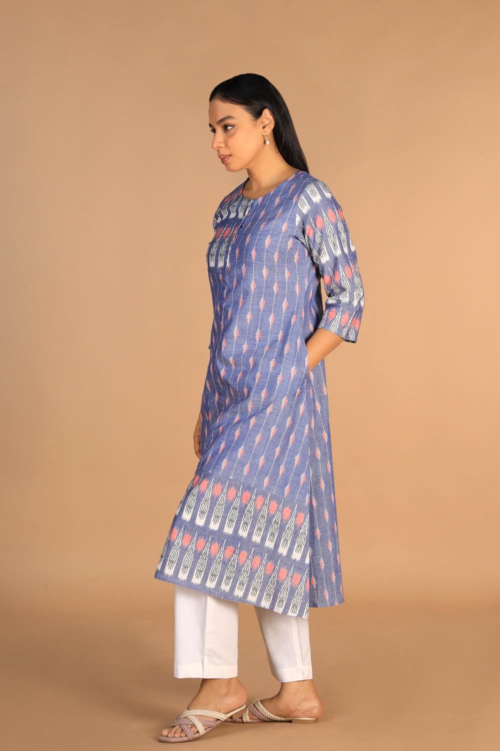 Kalanjali Ethnics Handwoven cotton pochampally Ikat kurti - view 5