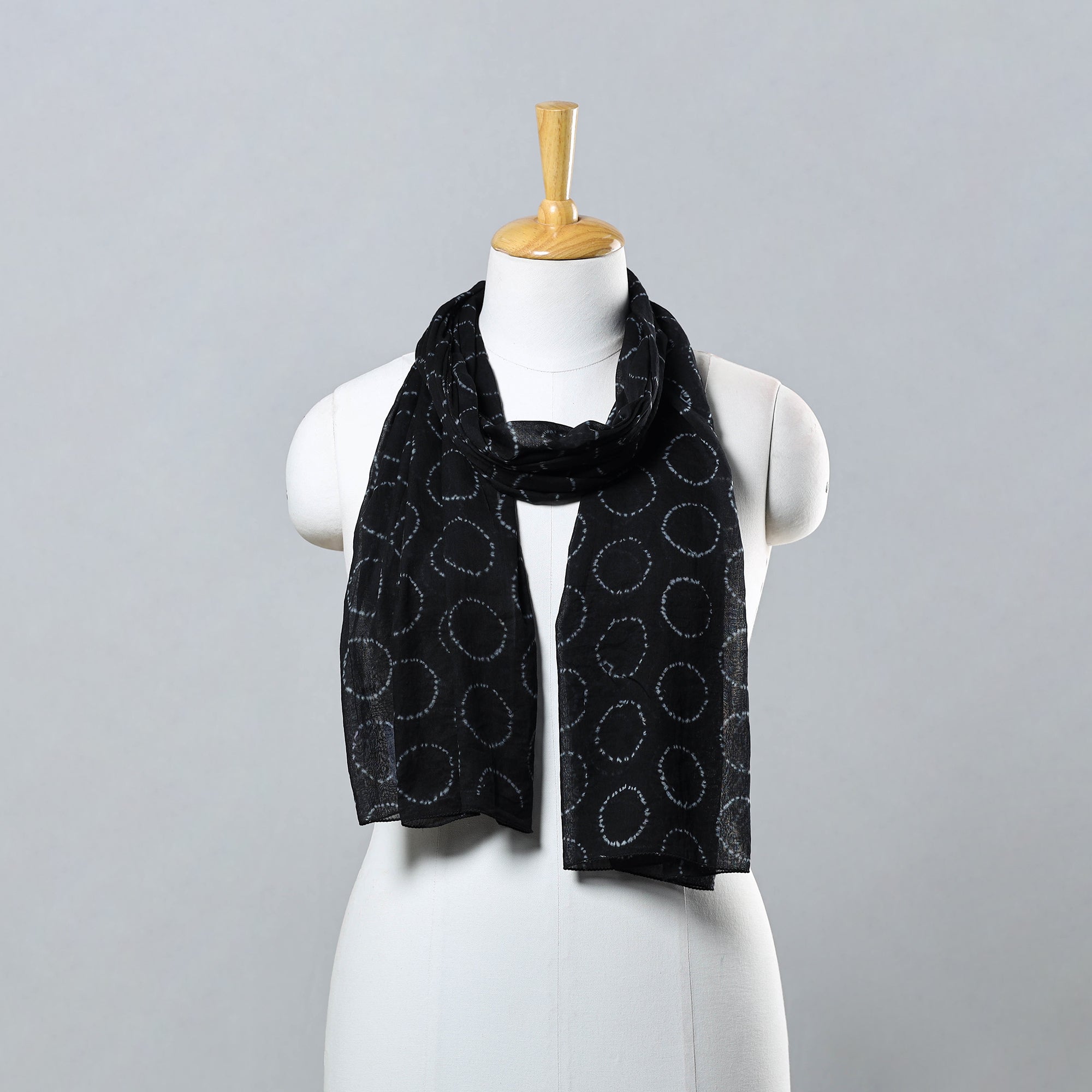 Tie dye stole – KACHCHH JI CHHAAP Black - Traditional Cotton Shibori Tie & Dye Stole 03