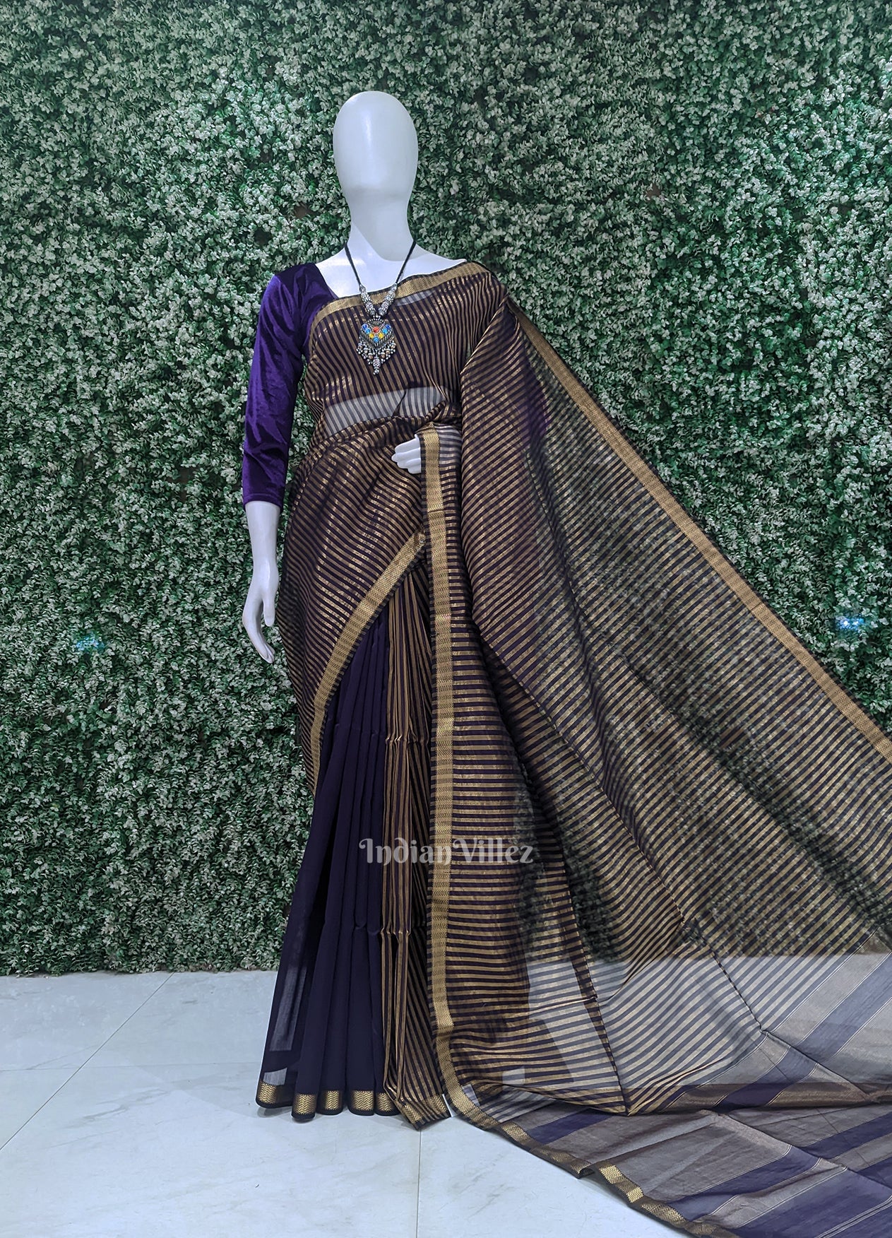 IndianVillèz Purple Stripped Pure Silk Cotton Maheshwari Saree