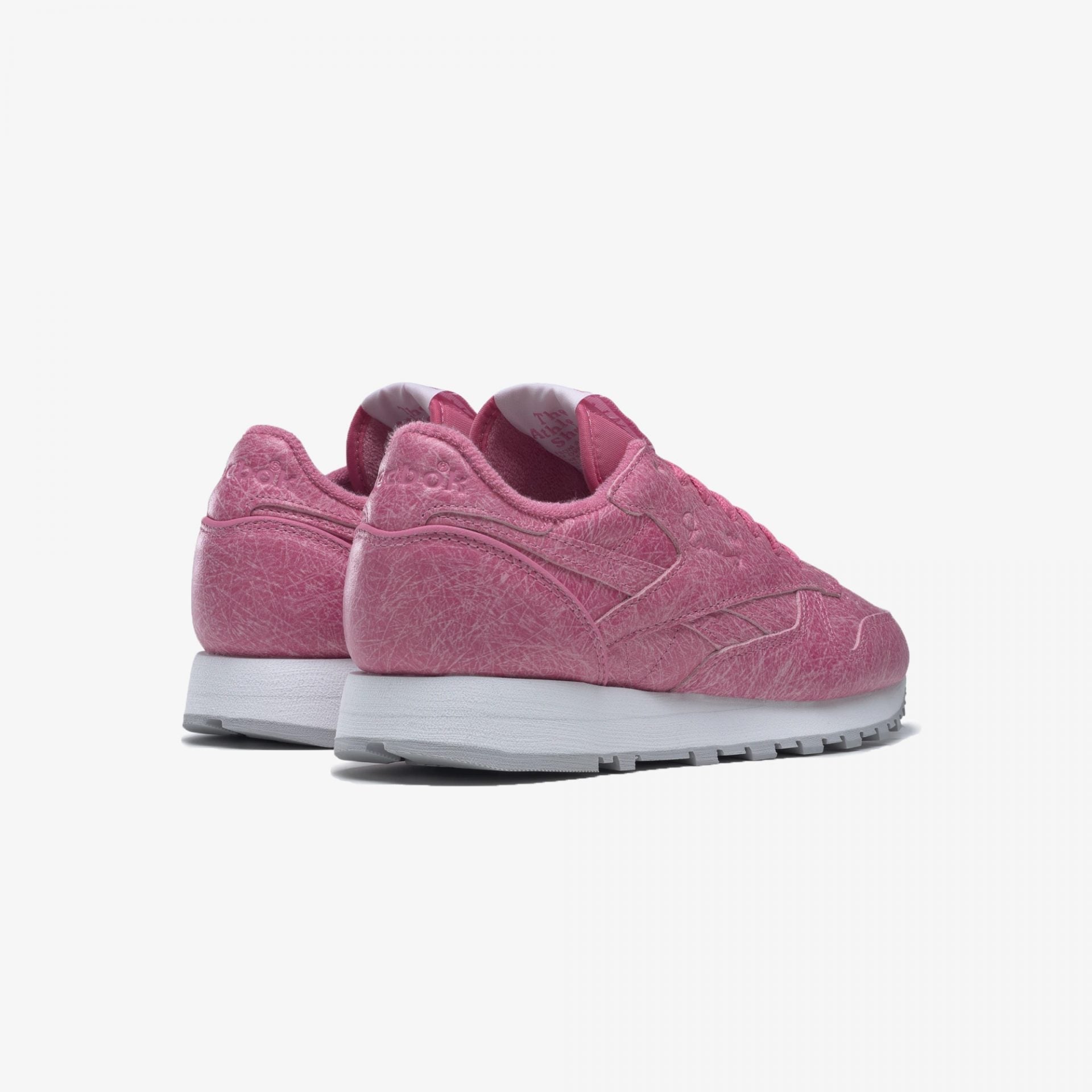 Reebok | EAMES CLASSIC LEATHER { ASTRO PINK - view 2