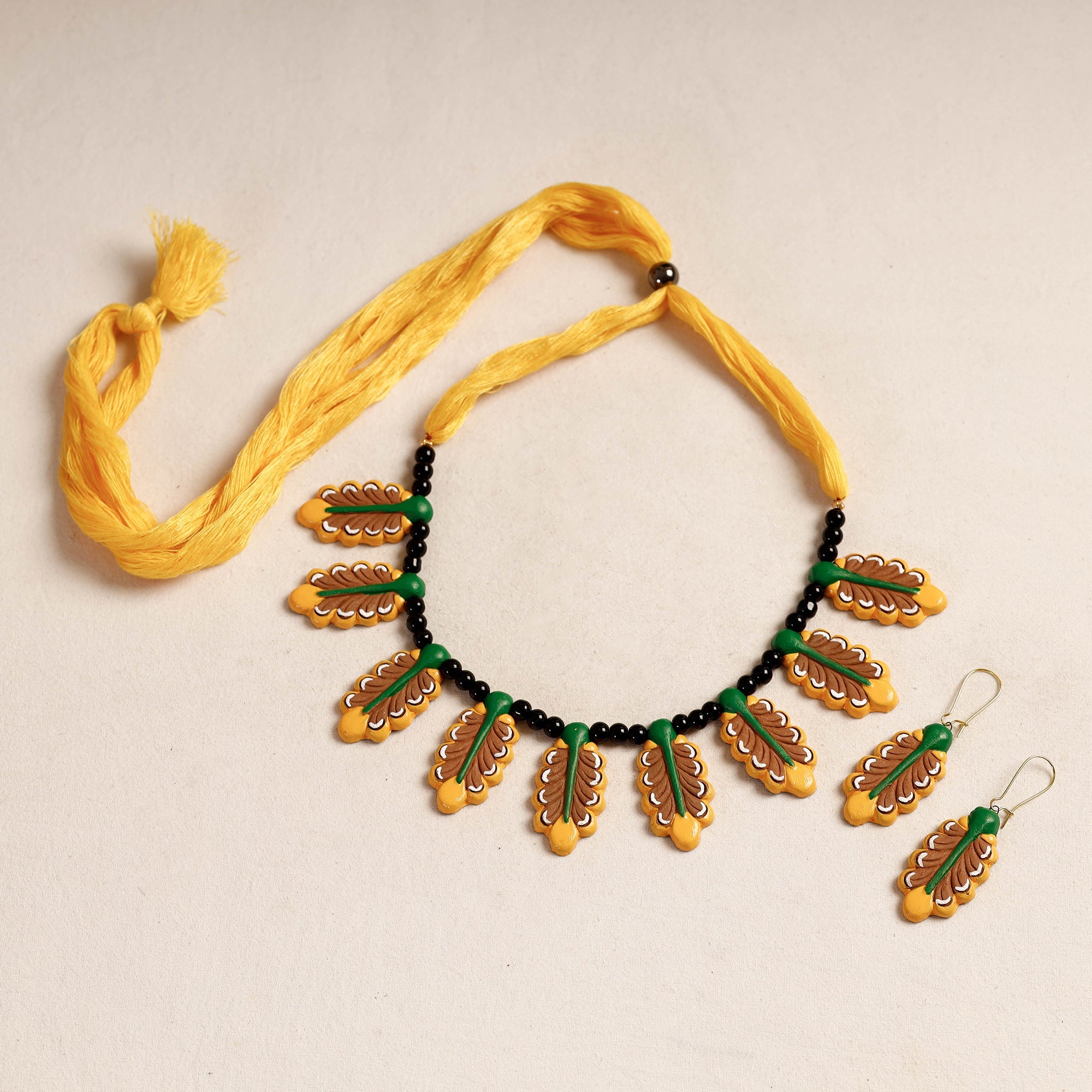 KHUSHBASH - HAPPY LOOM OF EAST Bishnupur Handpainted Terracotta Necklace Set - view 2