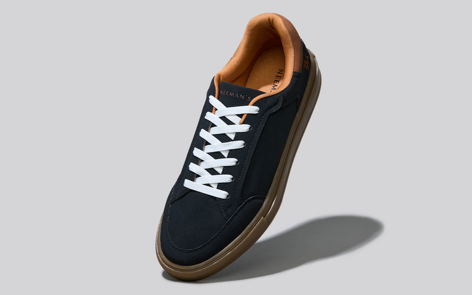 Neeman's The Comfy Sleeks : Black-Tan - view 2