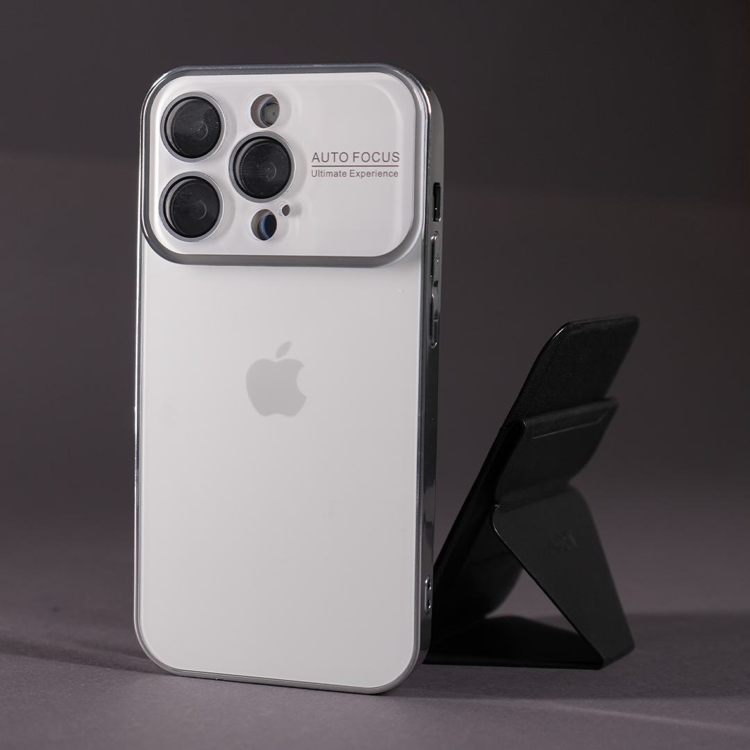 technoidtech iPhone 15 Autofocus Chrome Glass Case - view 6