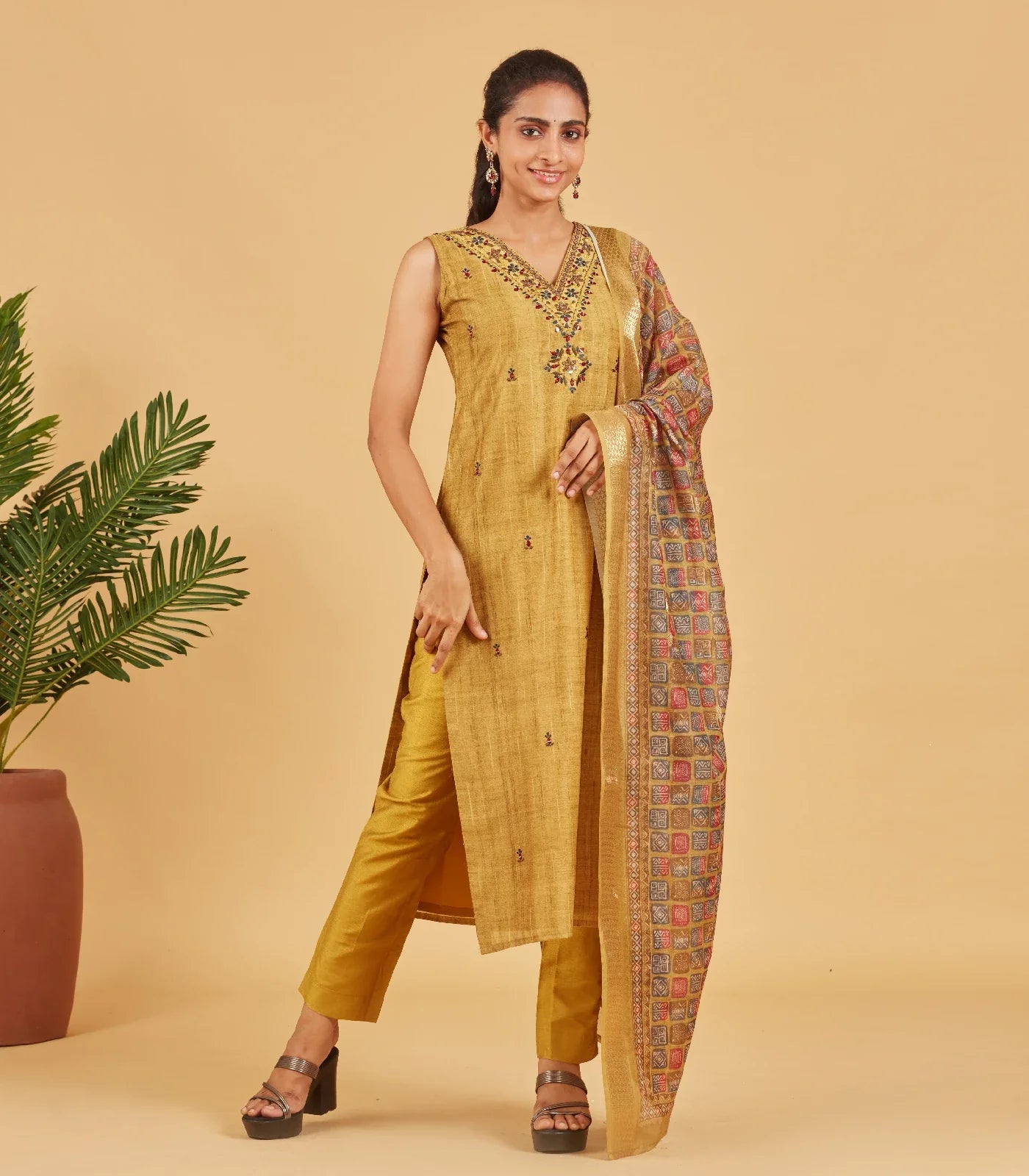 RmKV Olive Kurta Set With Matching Dupatta – Olive Green