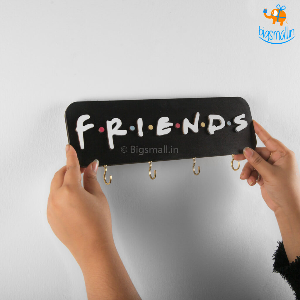 Bigsmall_cc Friends Wooden Key Holder - view 3