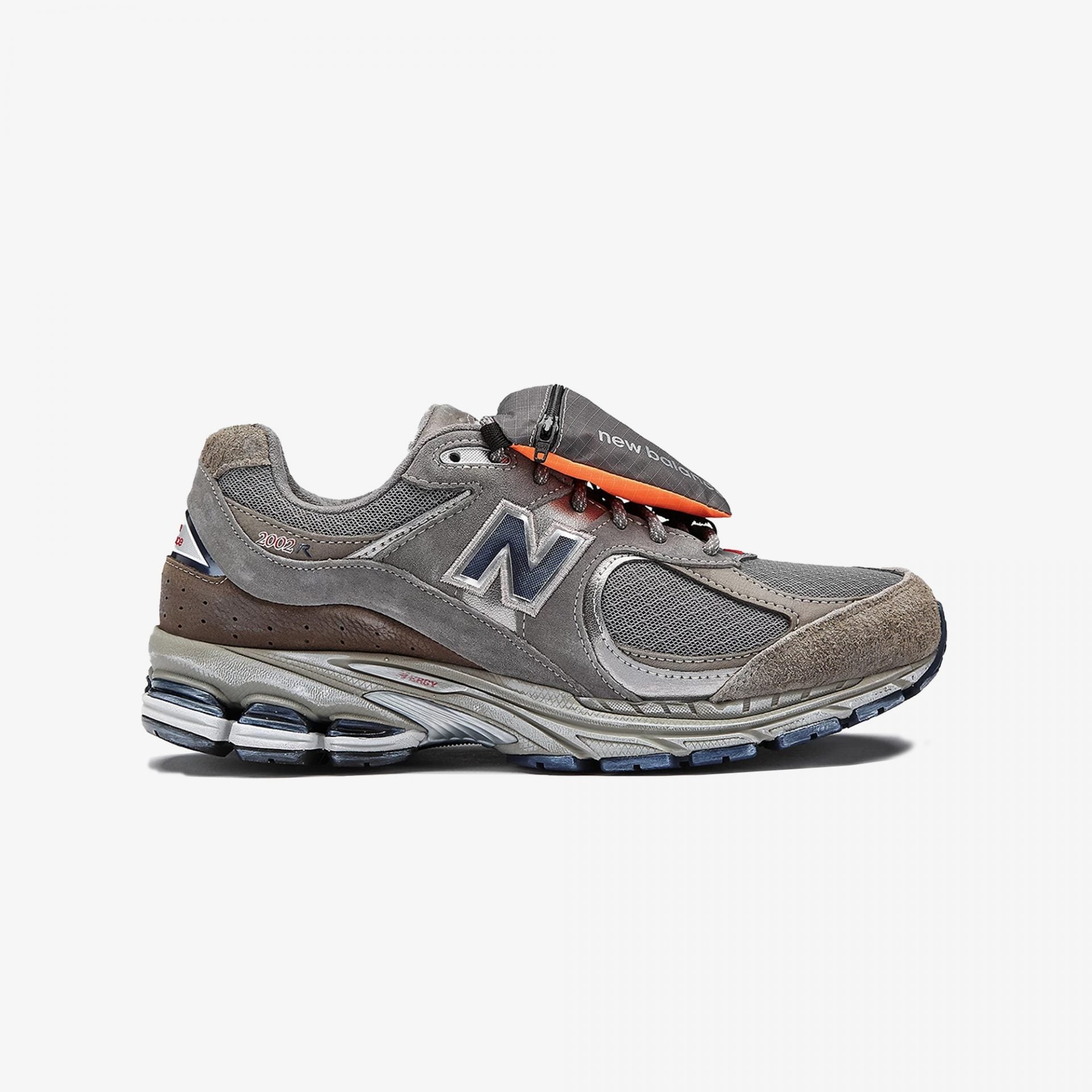 New Balance | 2002R { GREY - view 4