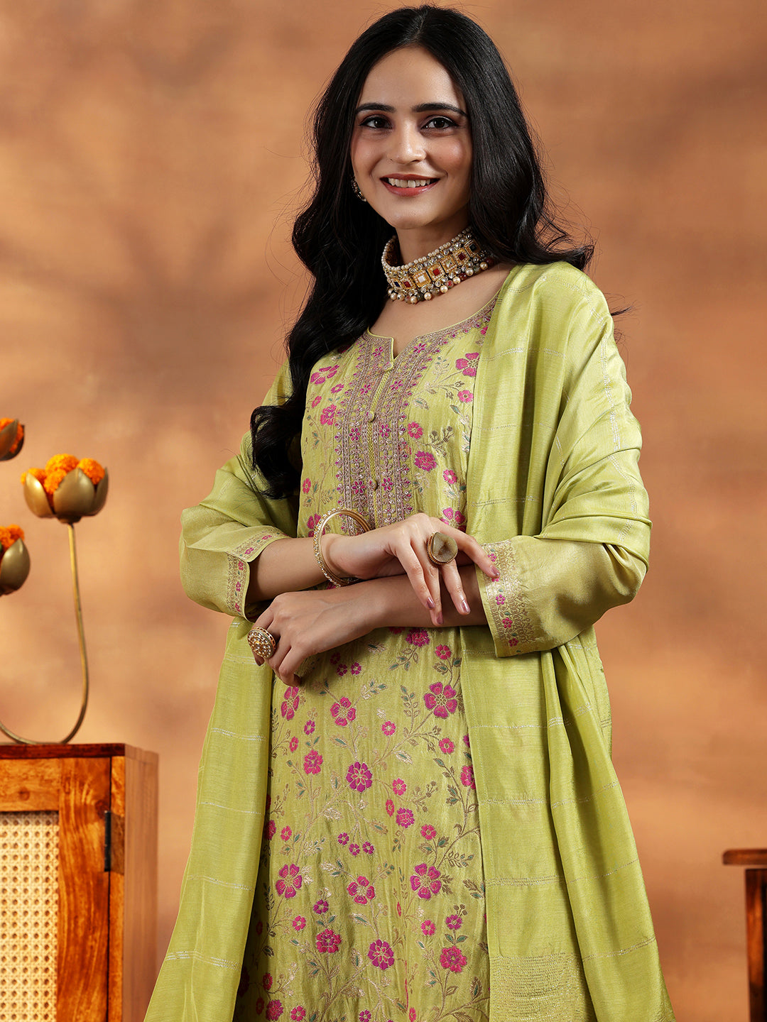 Libas Green Woven Design Silk Blend Straight Suit With Dupatta - view 5
