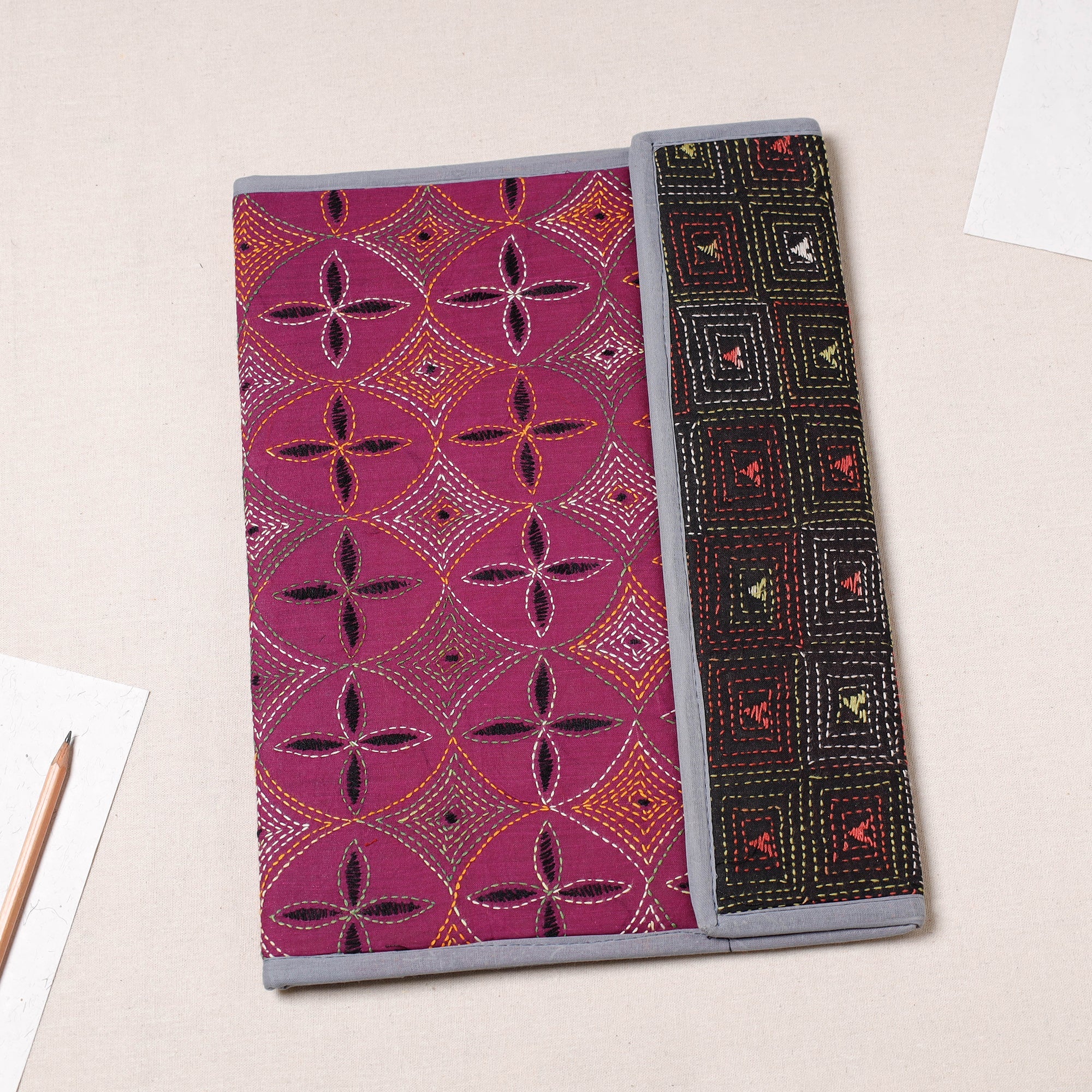 ASALKAAR Bengal Kantha Work Handcrafted File Folder