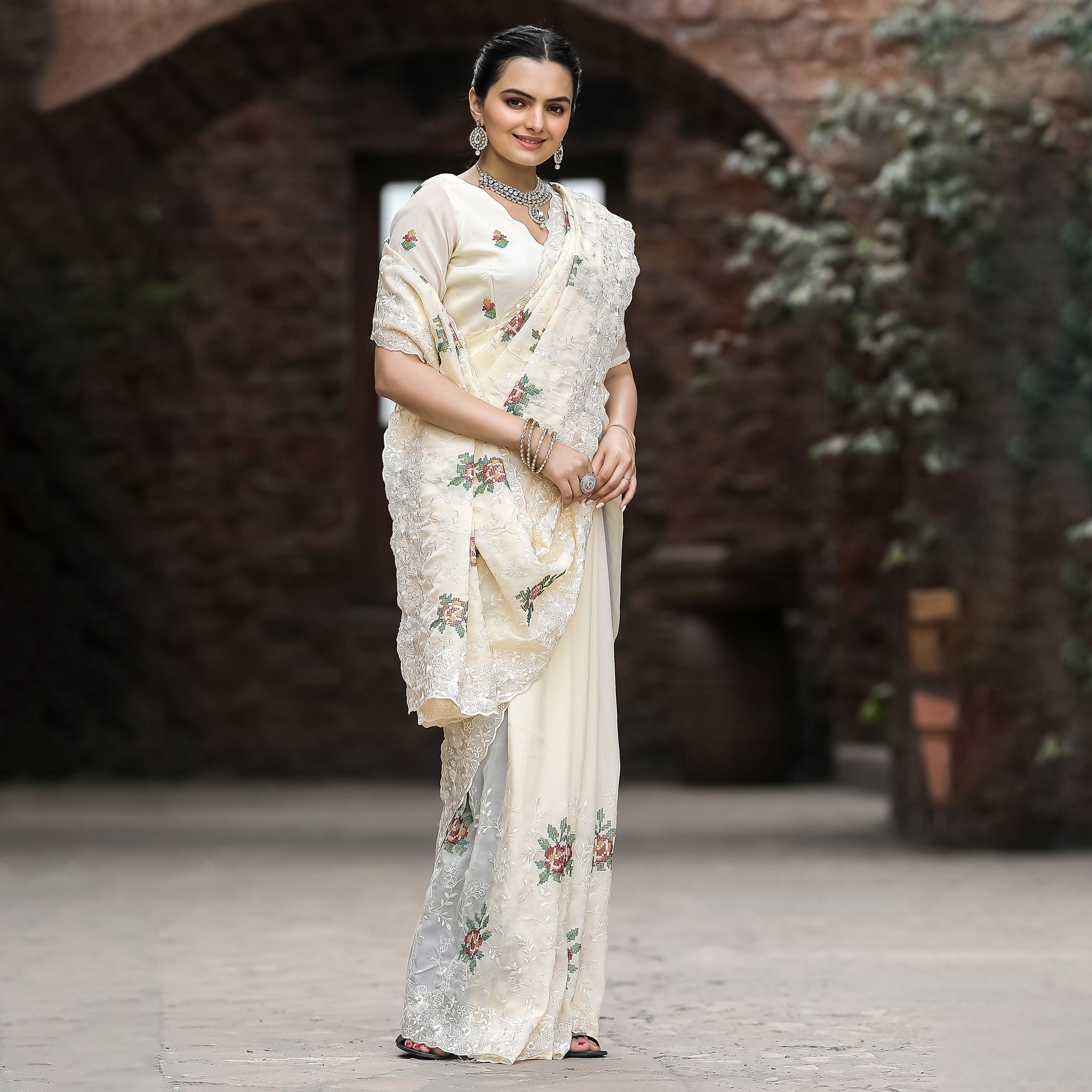TASARIKA COUTURE Ankita Cream Chiffon Handwork Saree - view 2