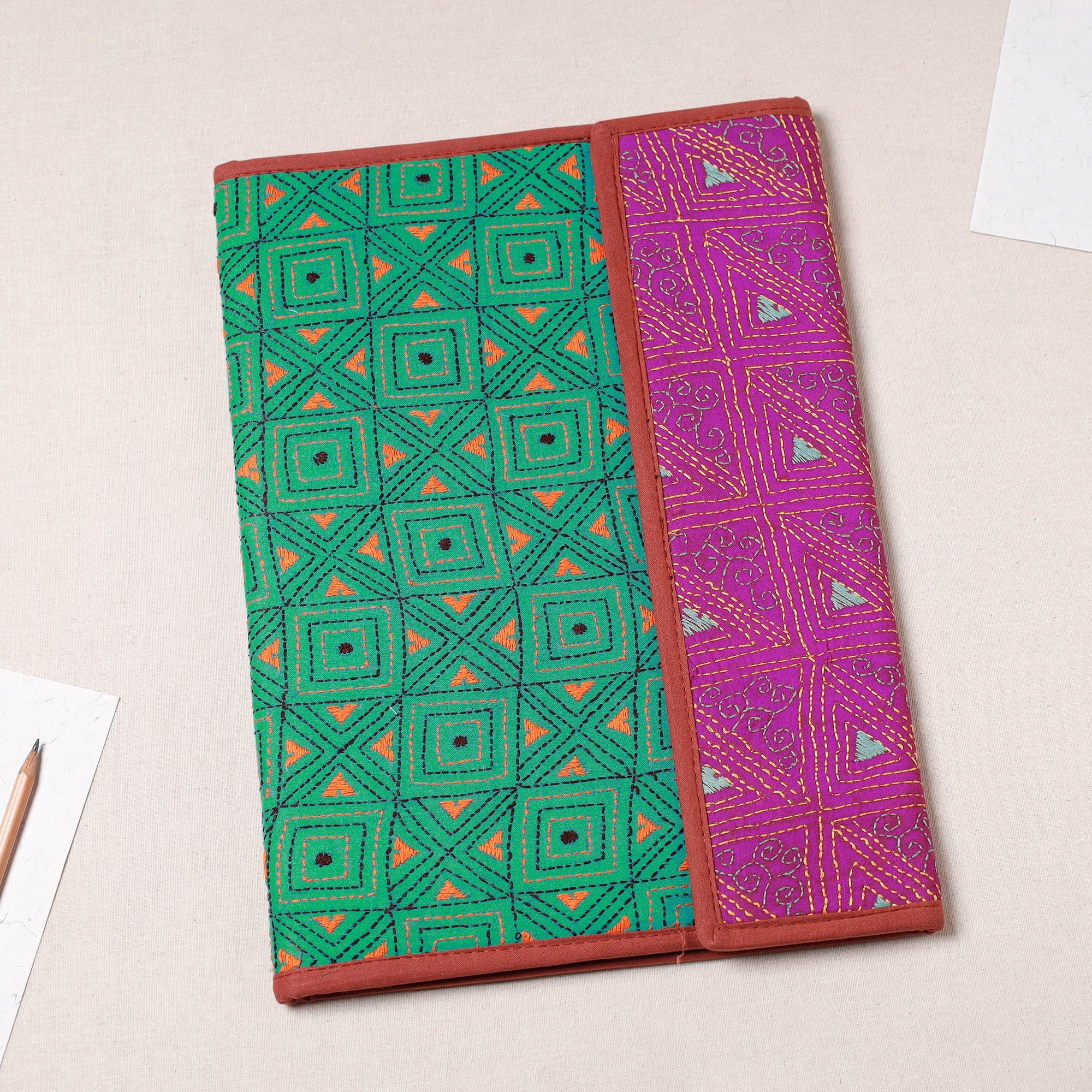 ASALKAAR Bengal Kantha Work Handcrafted File Folder