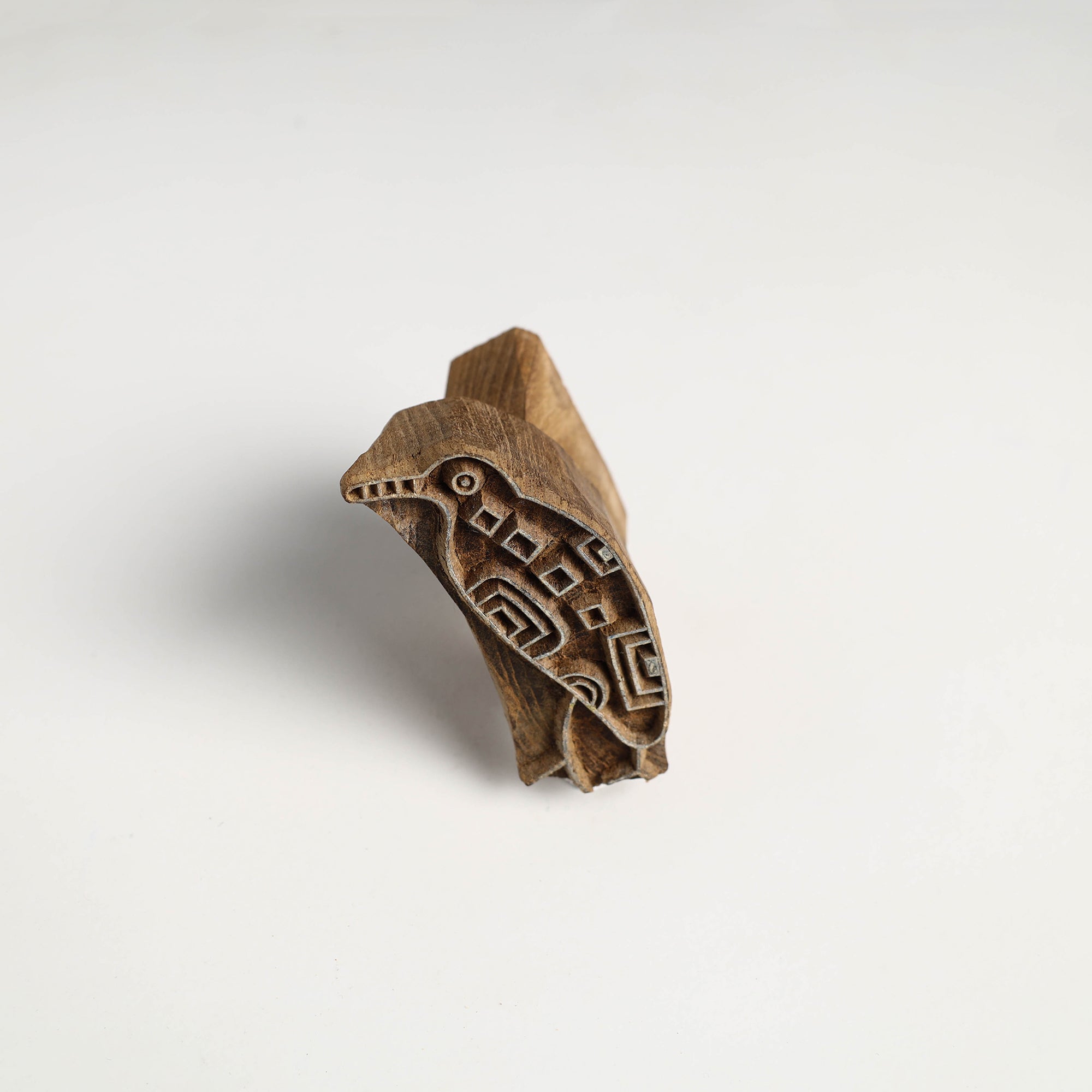 ITOKRI CRAFTS INITIATIVE Hand-carved Teak Wood Block by Gangadhar (Medium) 39