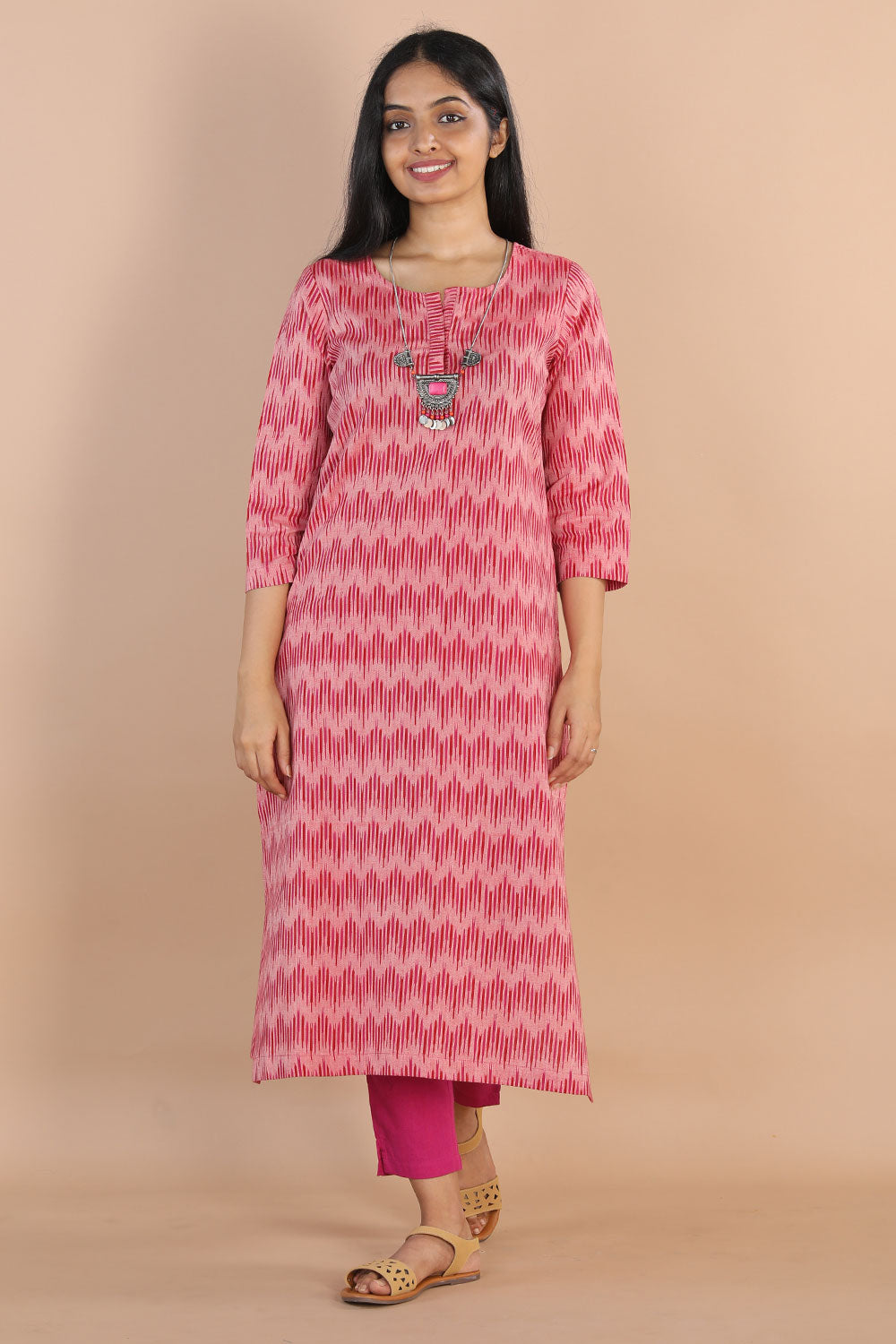 Kalanjali Ethnics Ikat straight cut kurti – Women's, Pink
