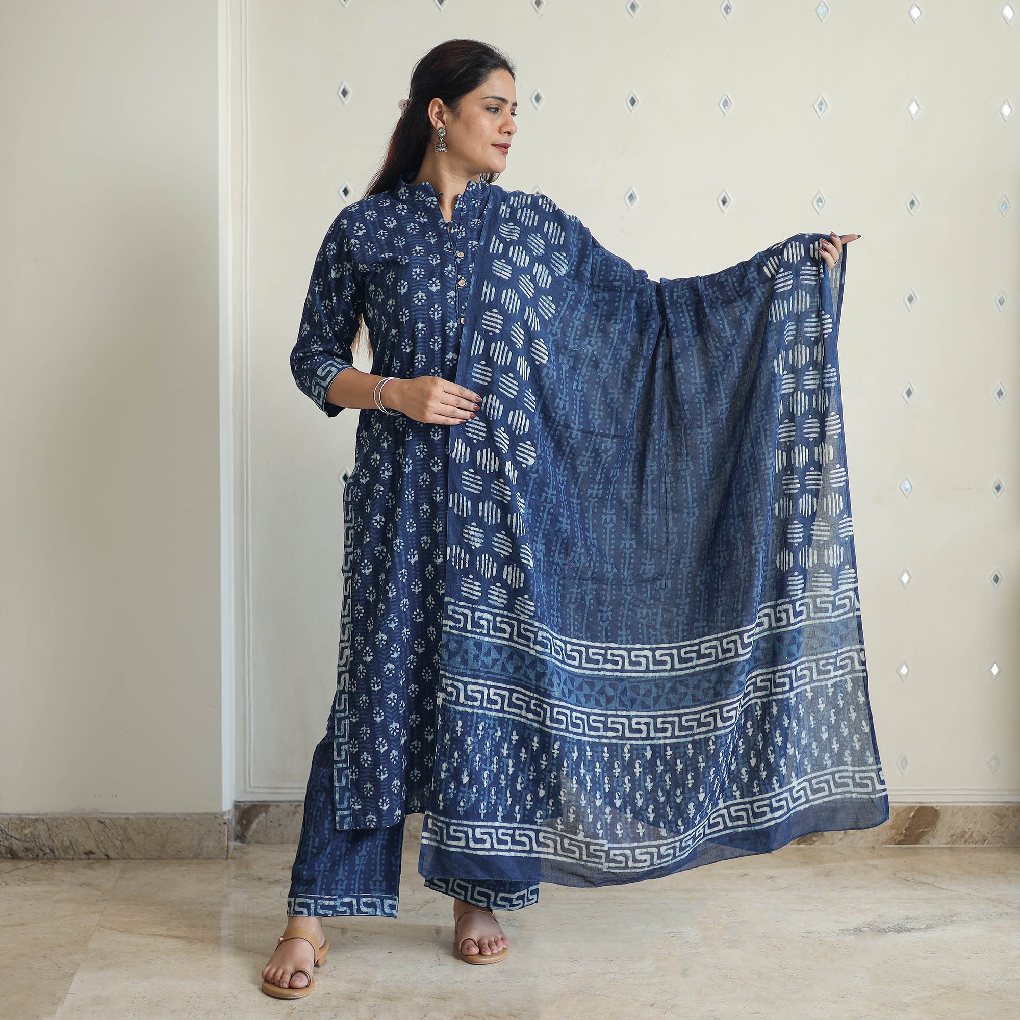 ITOKRI CASUALS Blue - Hand Block Print Indigo Bagru Cotton Suit Set 02 - view 2