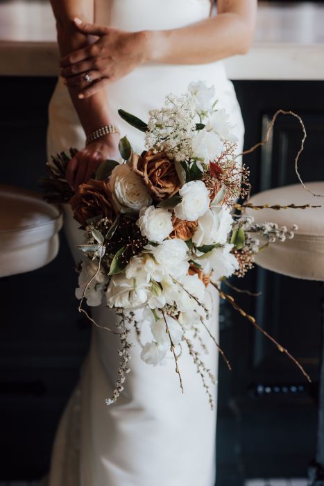 fiftyflowers.com Vintage Brown and Orange Styled Shoot