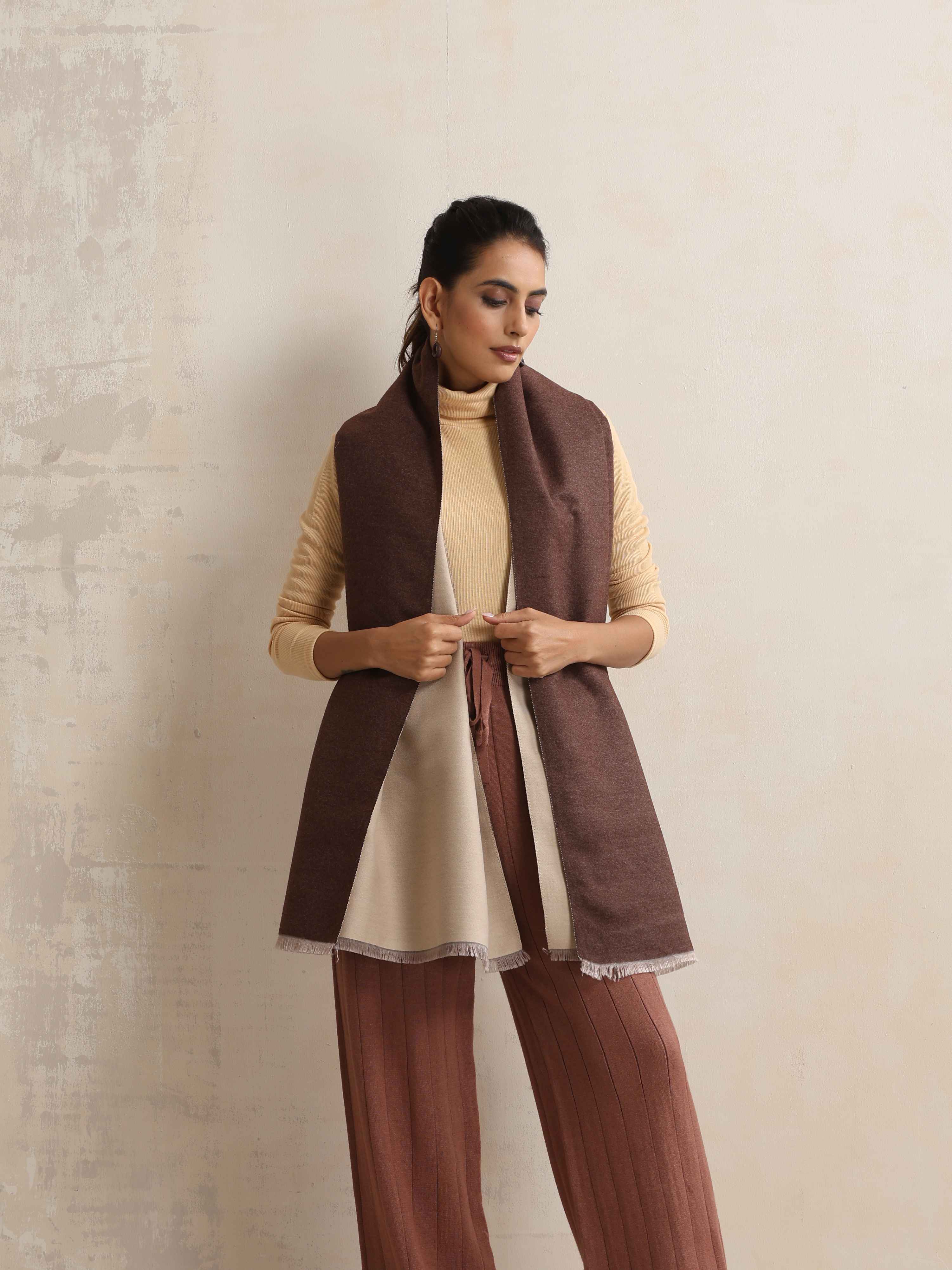 trueBrowns Dark Brown Reversible Woollen Stole - view 2