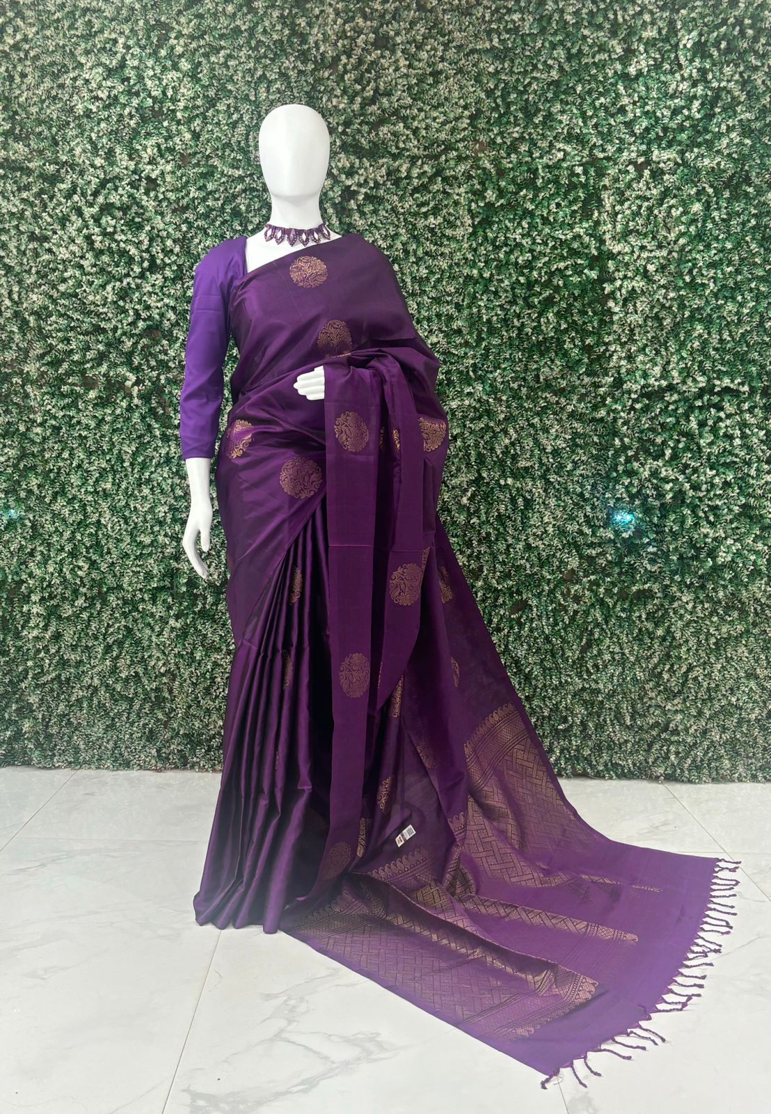 IndianVillèz Purple Pure Kanjivaram Soft Silk Saree