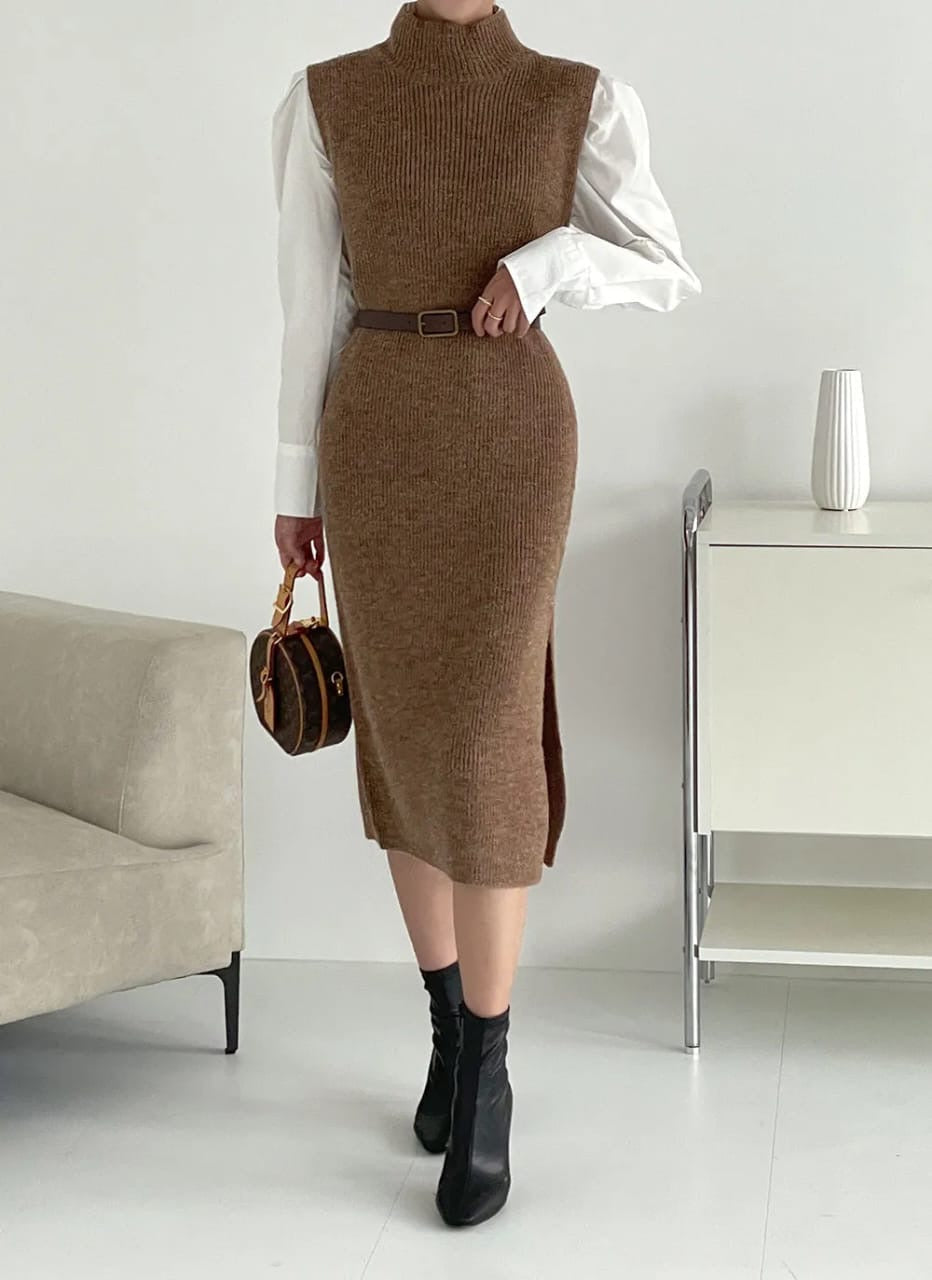 Alamode By Akanksha Rida Premium Winter Coord Set- Top with Dress and Belt - view 8