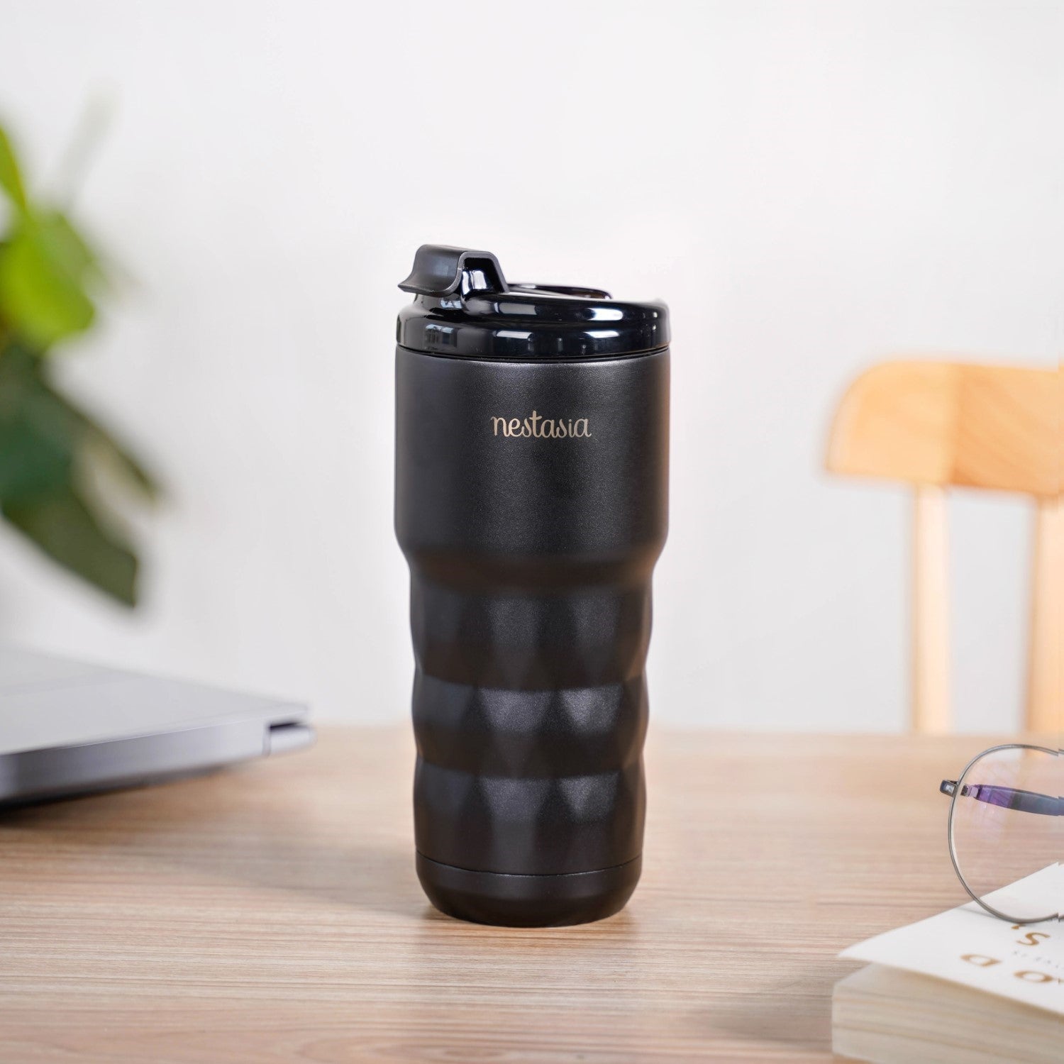 Nestasia Brewster Grande Insulated Travel Tumbler Black Noir 680ml