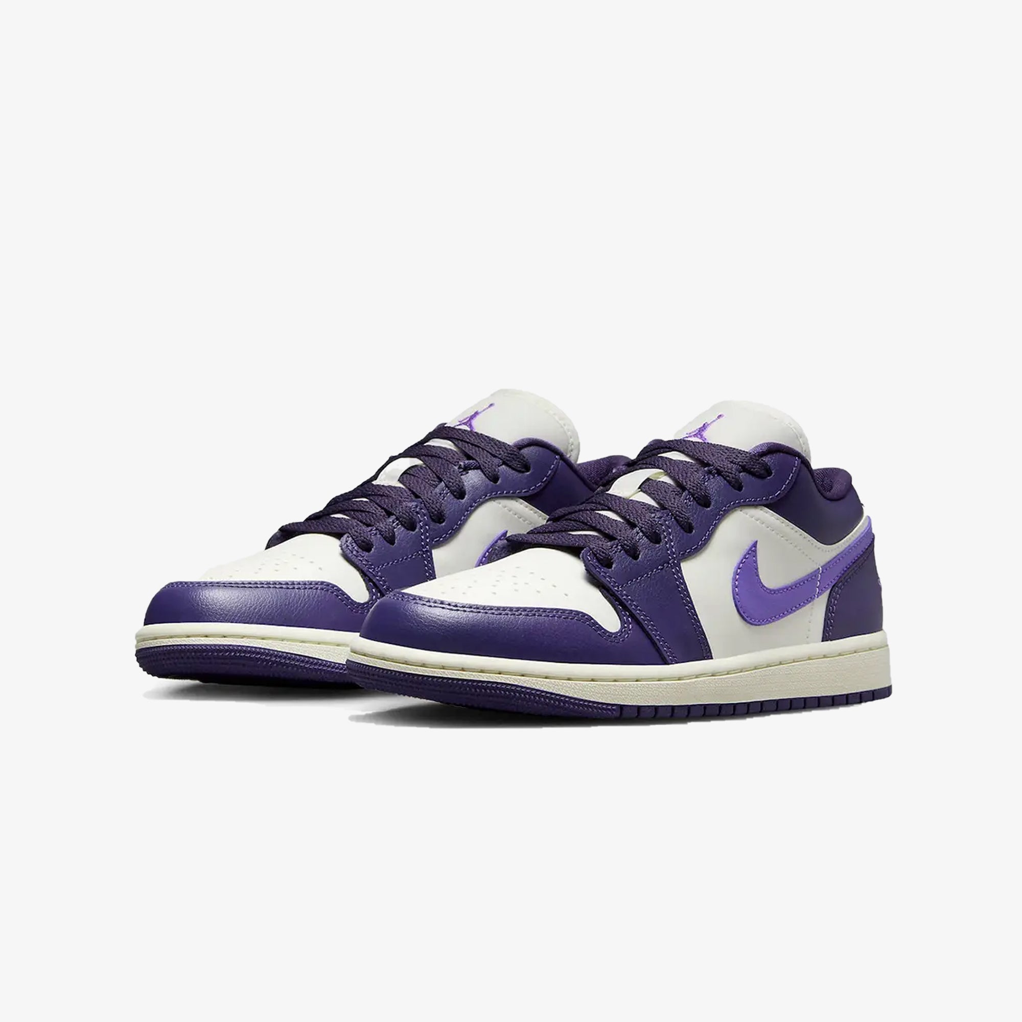 Jordan | AIR JORDAN 1 LOW { SKY J PURPLE/ACTION GRAPE-SAIL - view 2