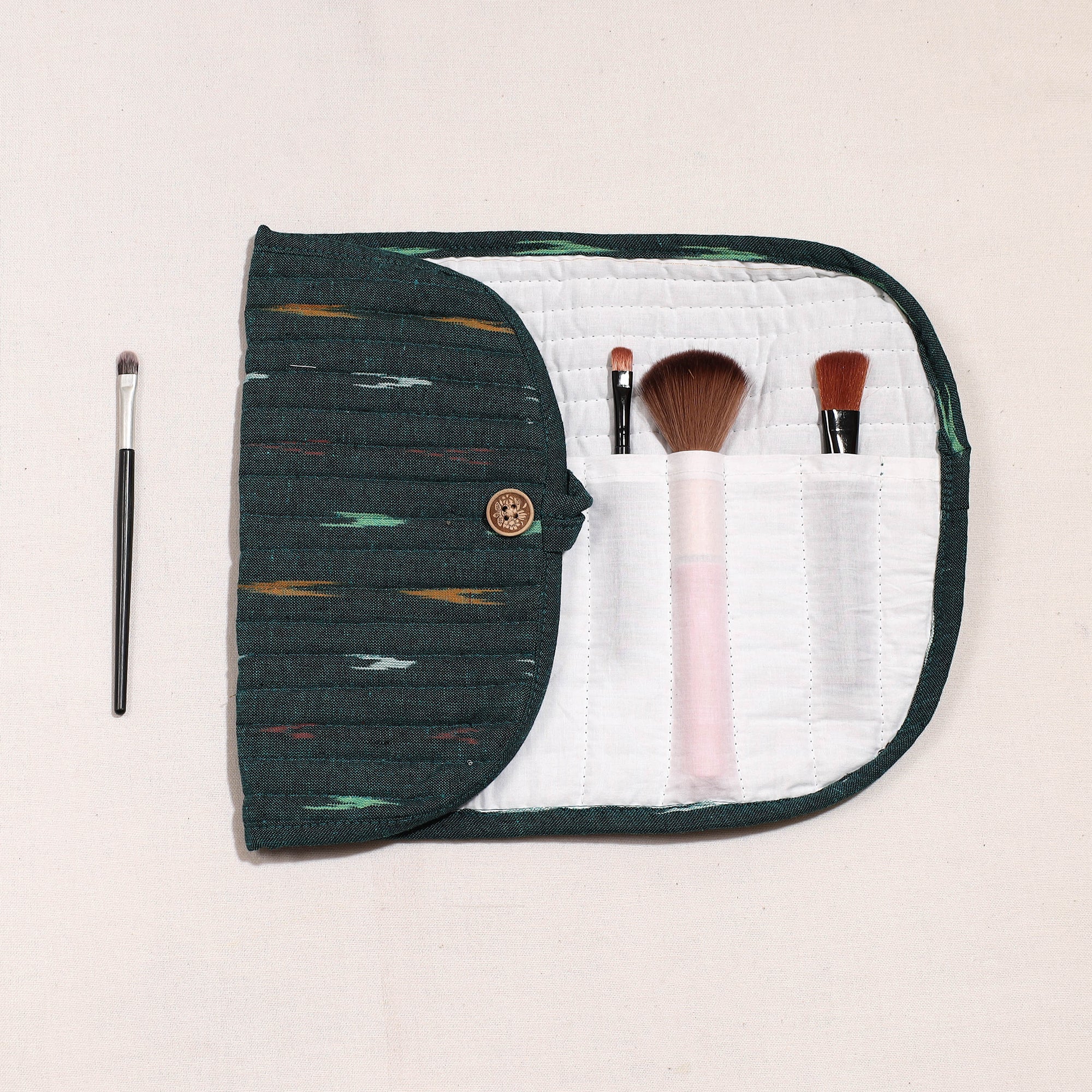 NOORI BAZAR Black - Ikat Fabric Multipurpose Segmented Make-up Brush Wrap Pouch/Case
