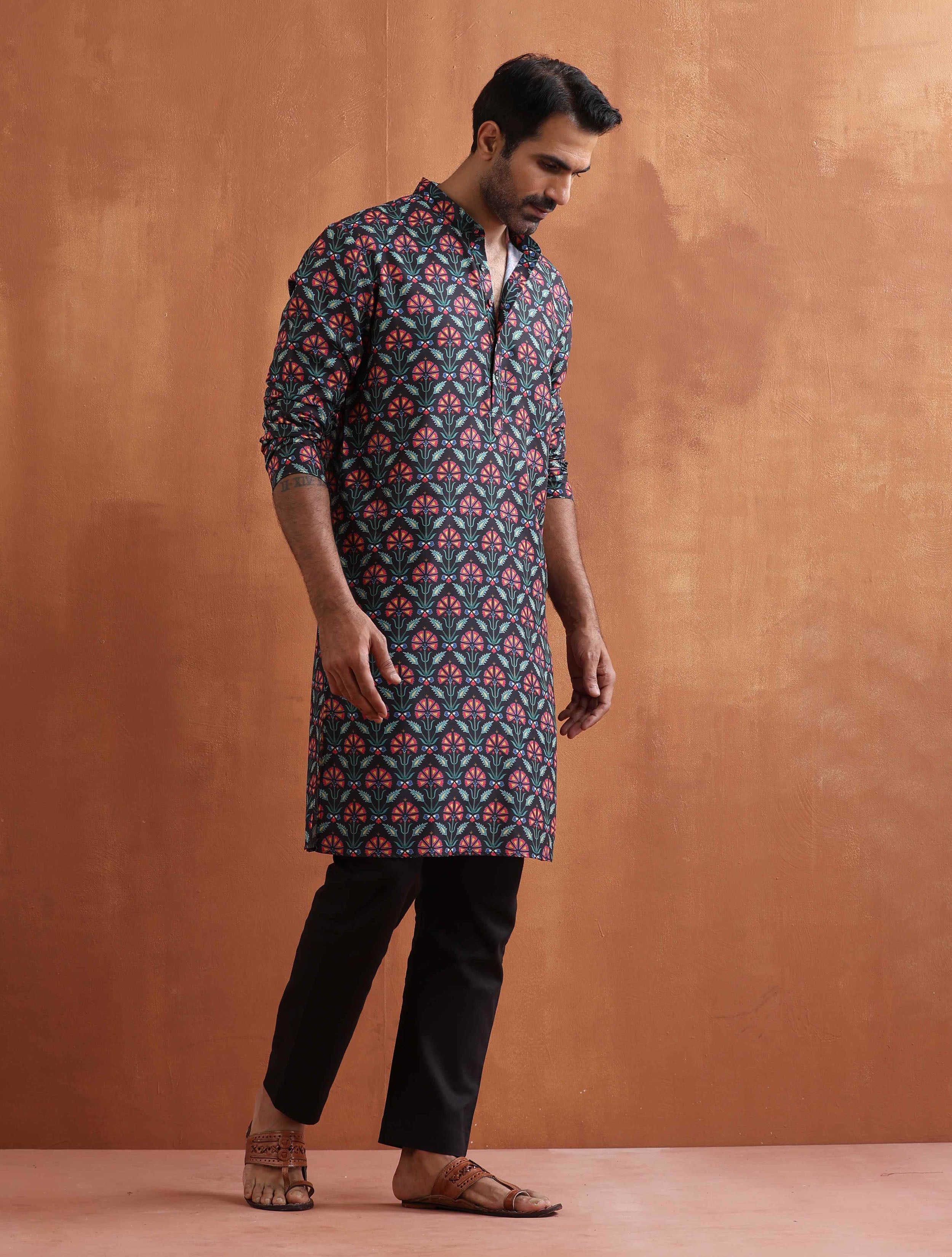 trueBrowns Men's Black printed Kurta - view 2