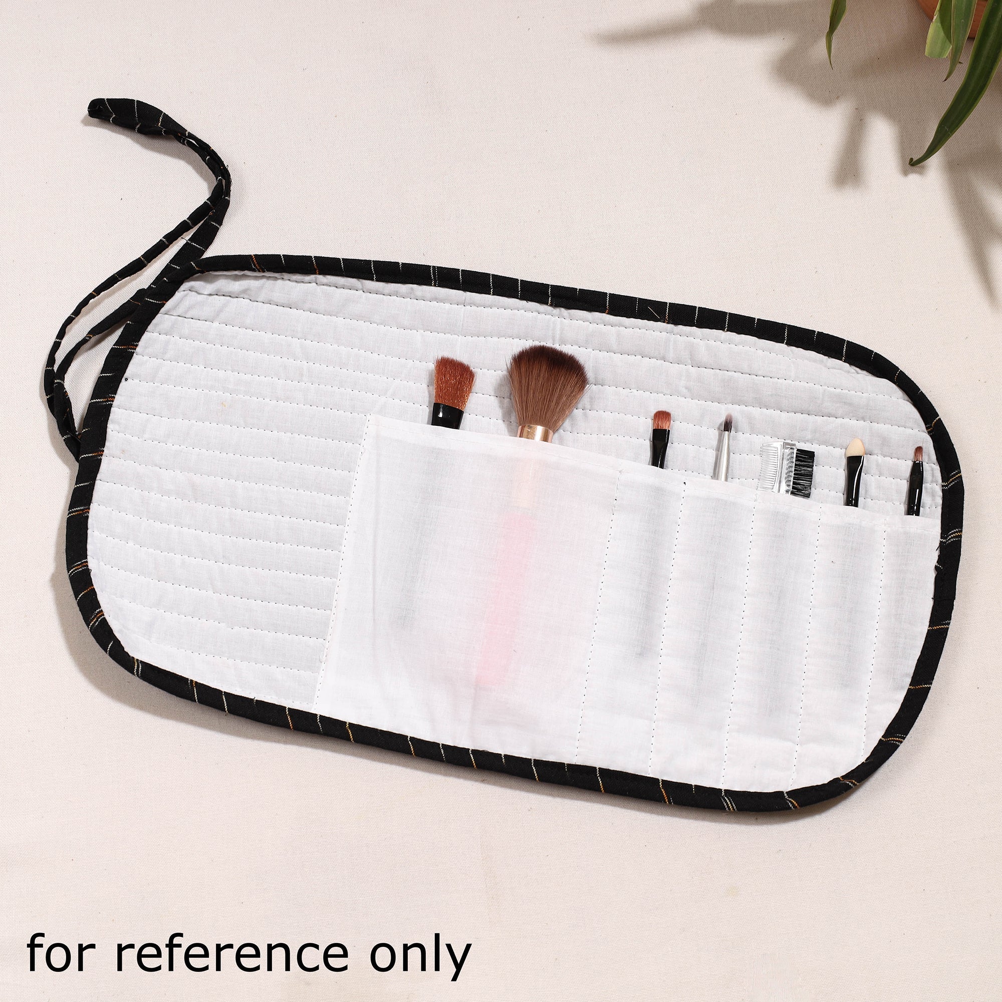 NOORI BAZAR Black - Kalamkari Fabric Multipurpose Segmented Make-up Brush Wrap Pouch/Case - view 4