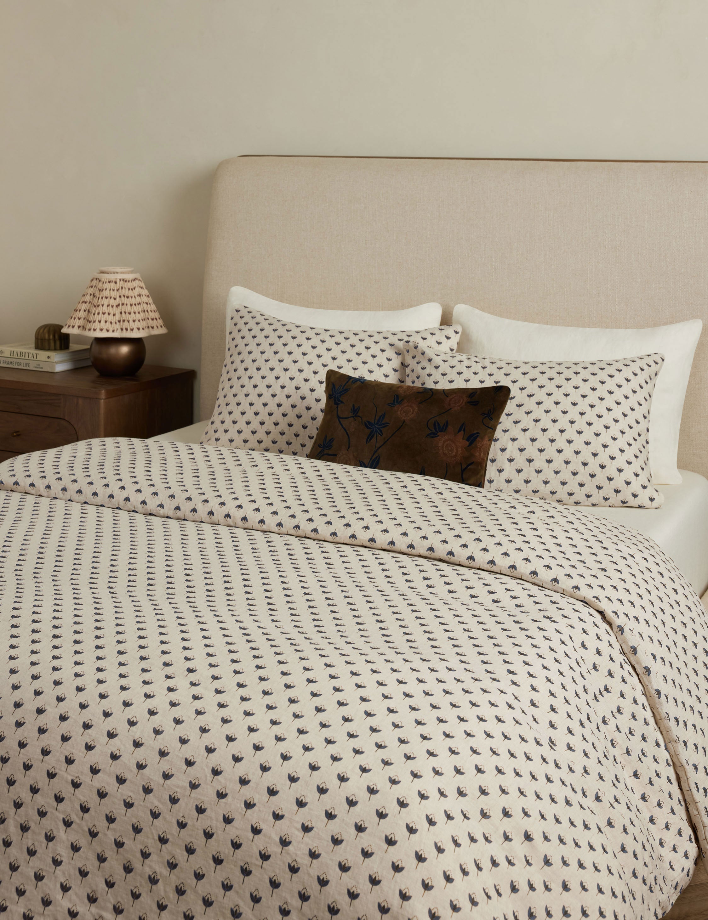 Lulu and Georgia Poiret European Flax Linen® Duvet Cover - view 2