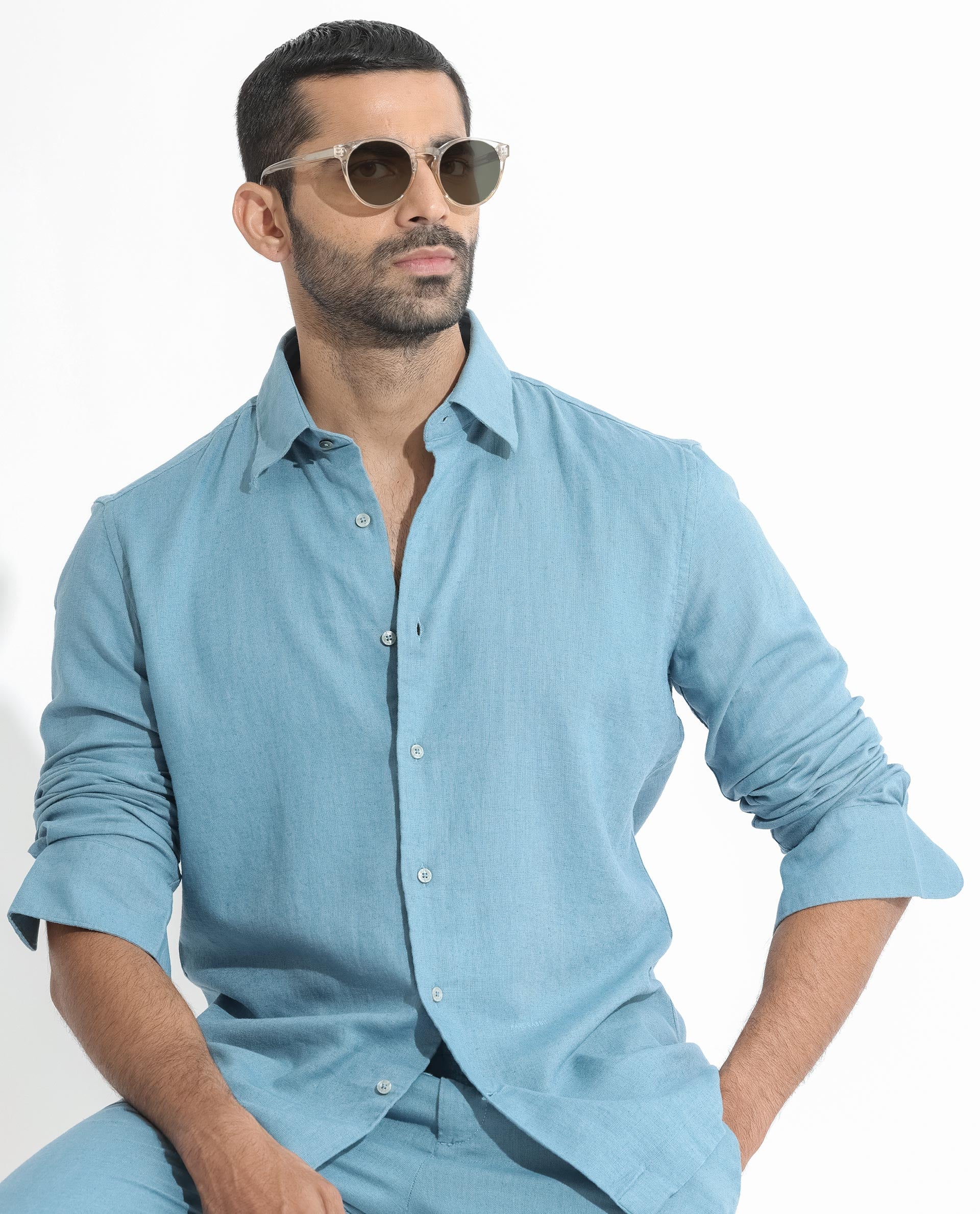 Rare Rabbit Men's Lunet Light Blue Linen Full Sleeves Solid Shirt