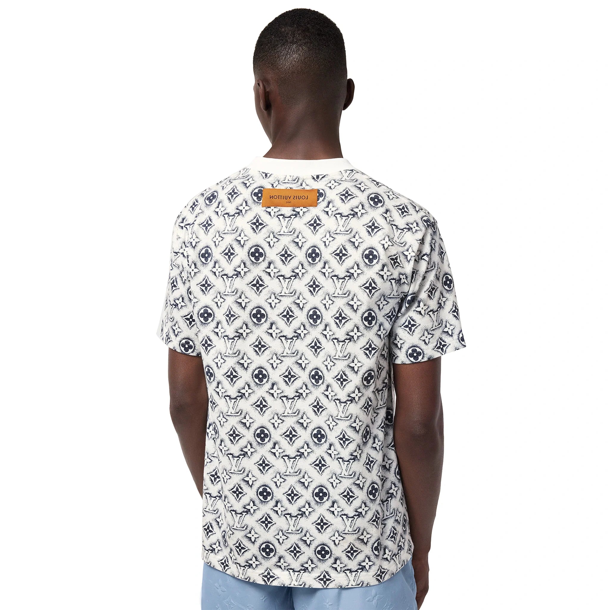 Louis Vuitton Monogram White Deep Black T Shirt - view 2