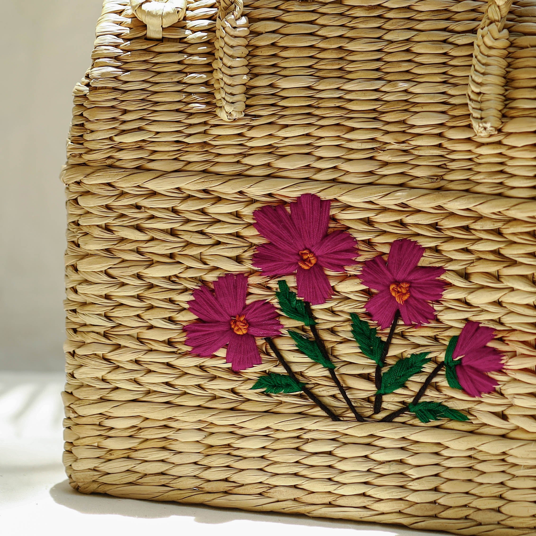ITOKRI CRAFTS INITIATIVE Beige - Handcrafted Natural Water Reed Embroidered Shopping Bag - view 2