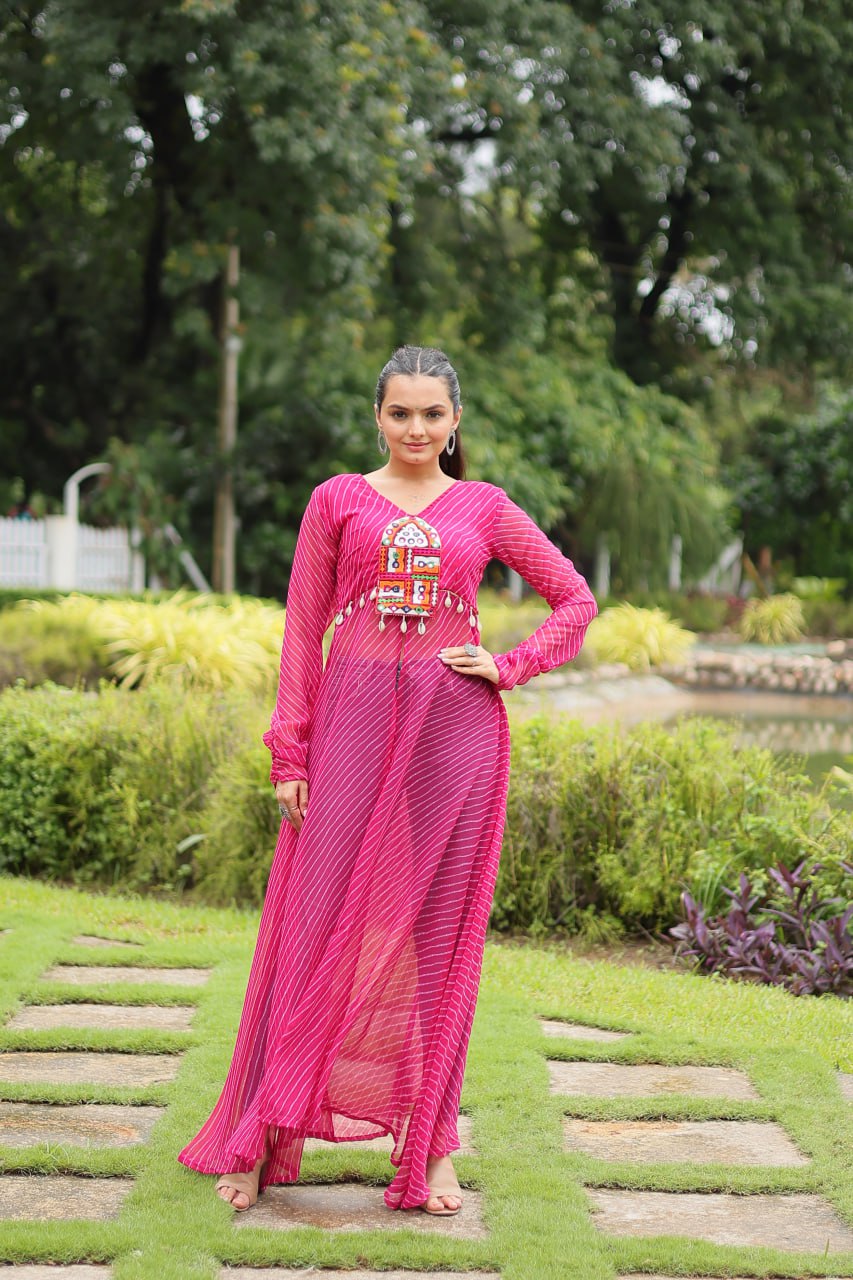 ClothsVilla Magenta Faux Georgette Leheriya Print Kurti with Kutchi Patchwork