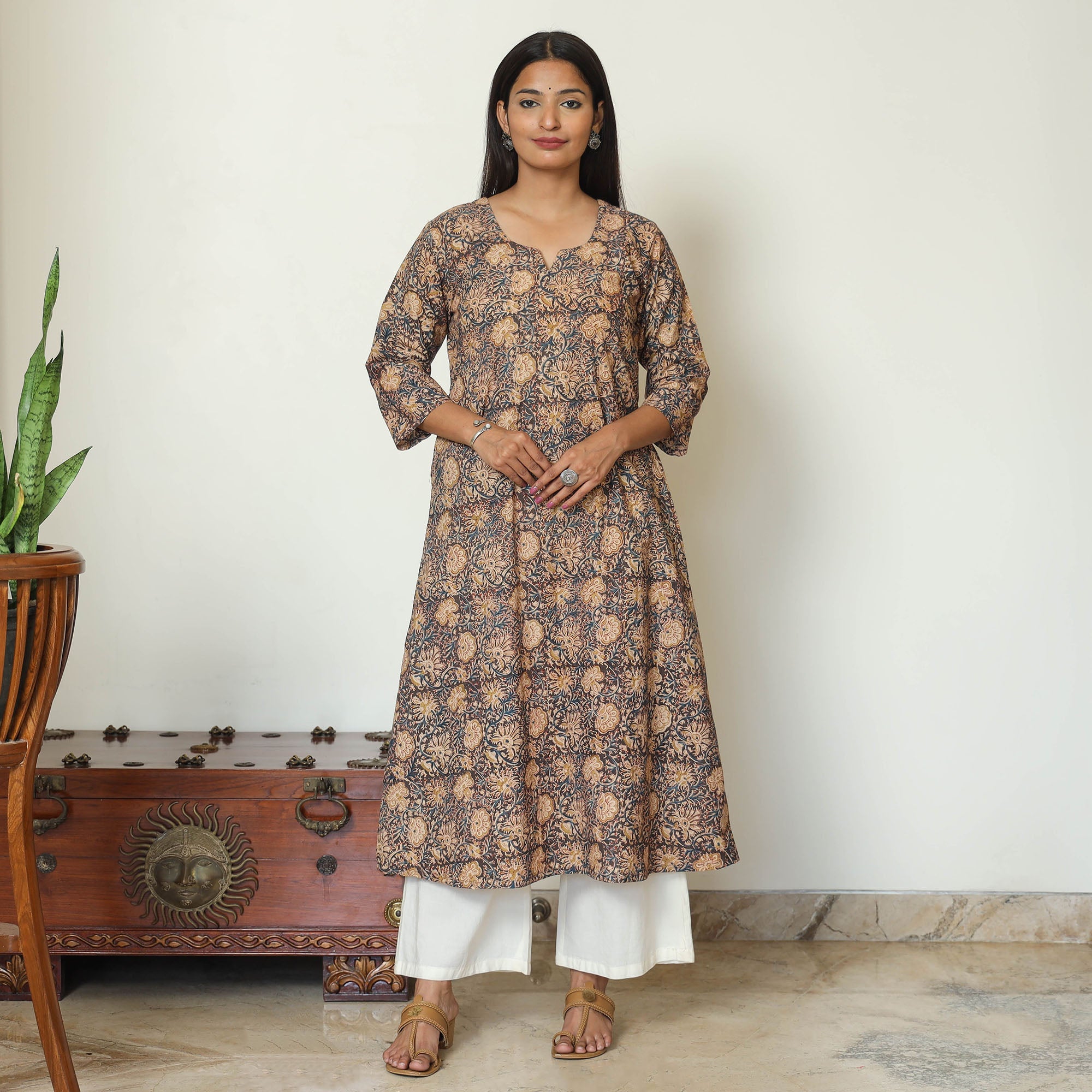 ITOKRI CASUALS Black - Pedana Kalamkari Hand Block Printed Cotton A-Line Kurta 08 - view 2