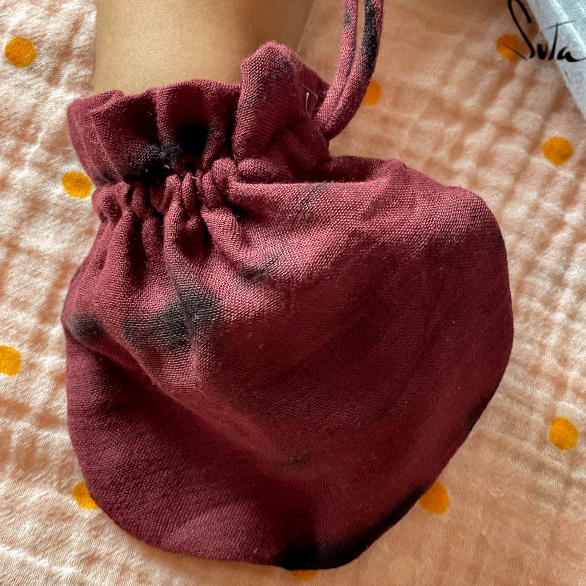 suta.in Baby Very Berry (Baby Mittens) - view 3