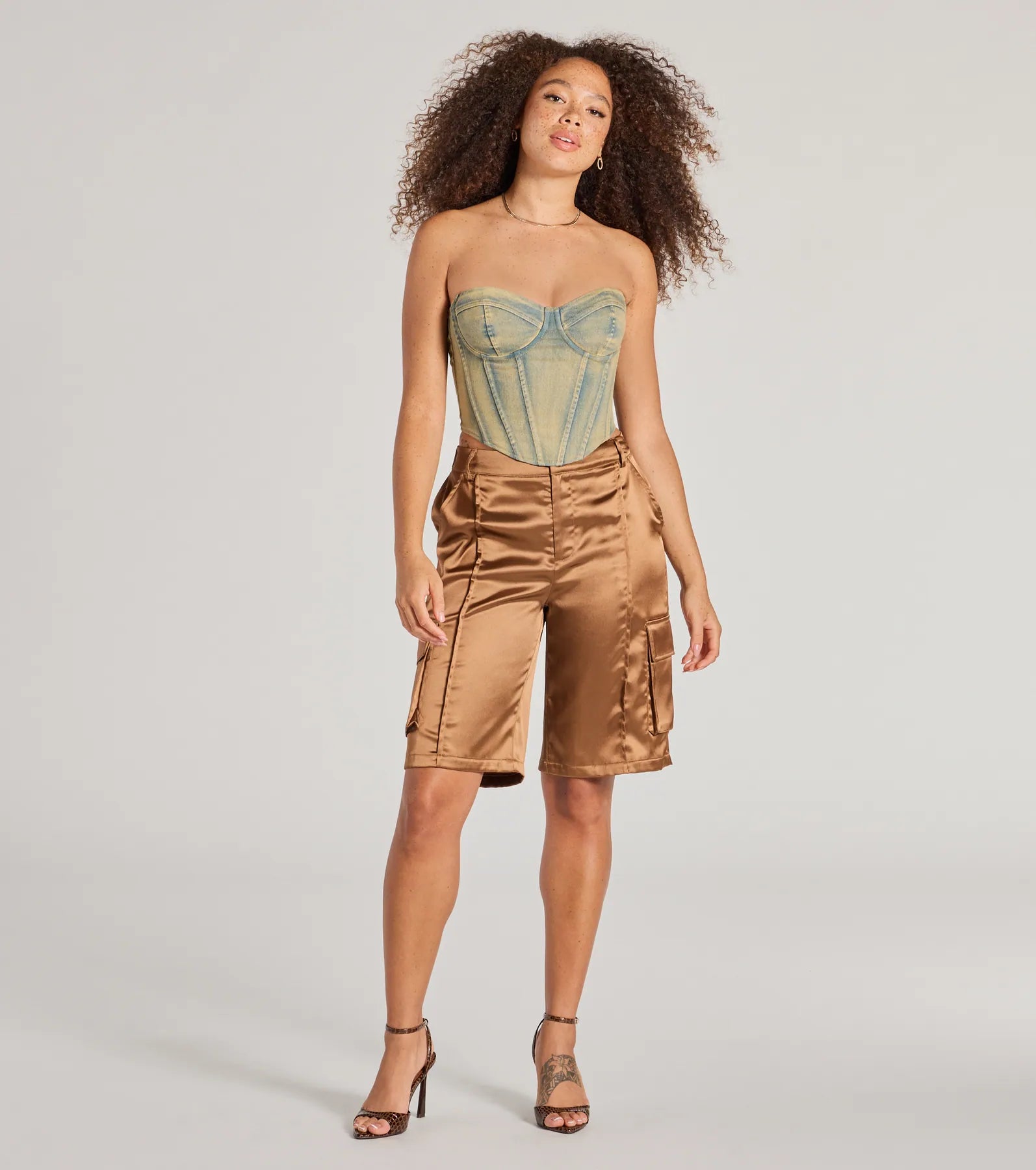 Windsor Trendsetter Vibes Satin Cargo Jorts – BROWN